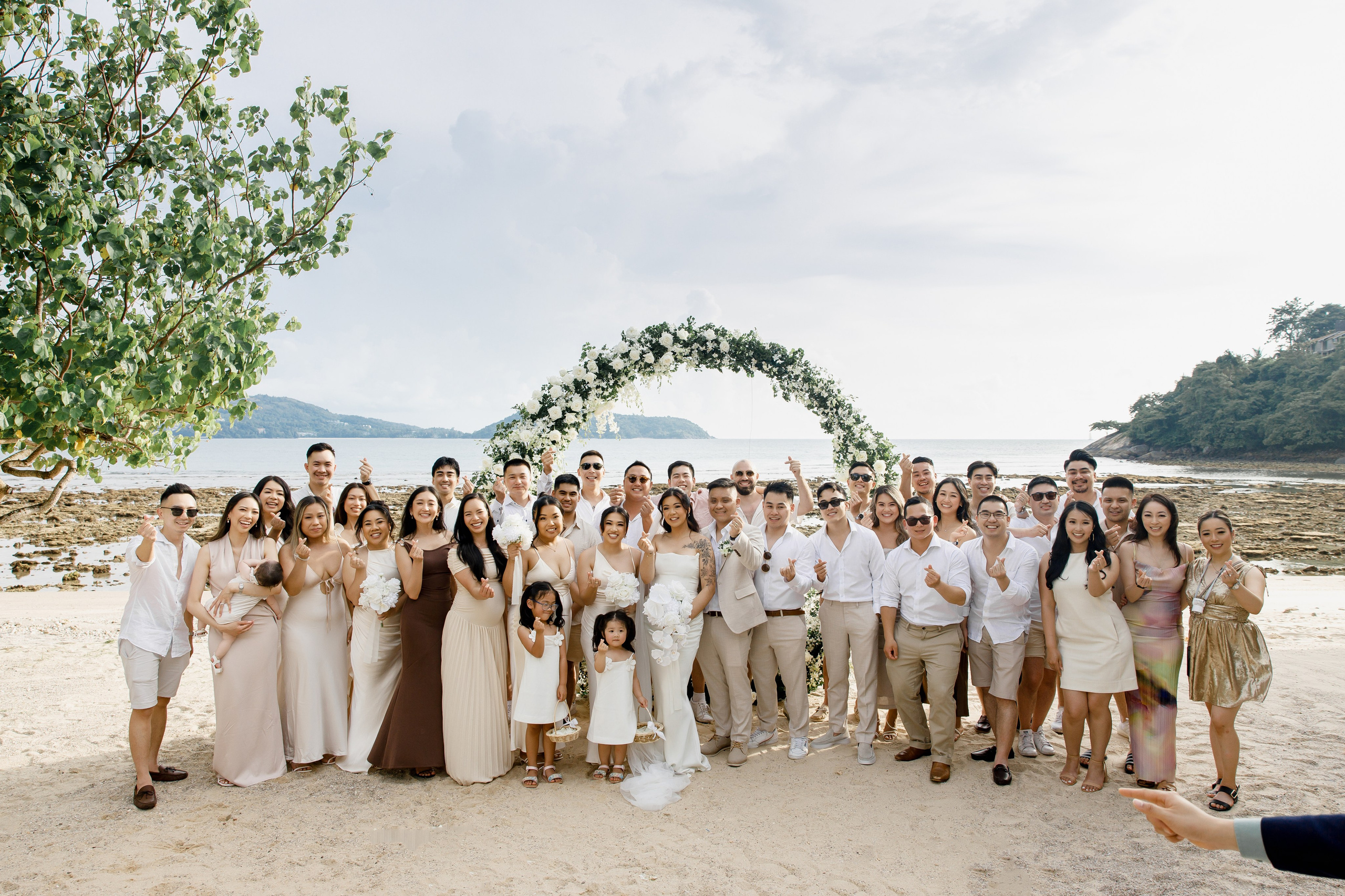 Wedding in Phuket at the Thavorn Hotel. Photographer in Phuket. Photographer Thailand