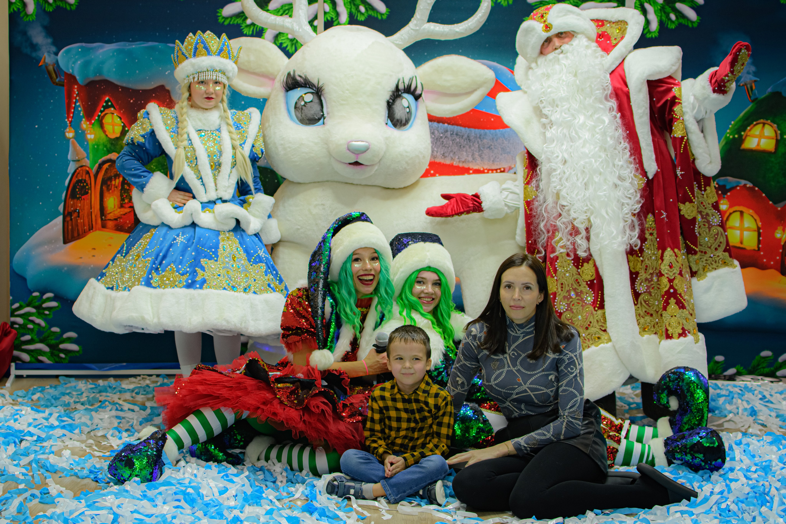 HAPPY NEW YEAR. Photokarish