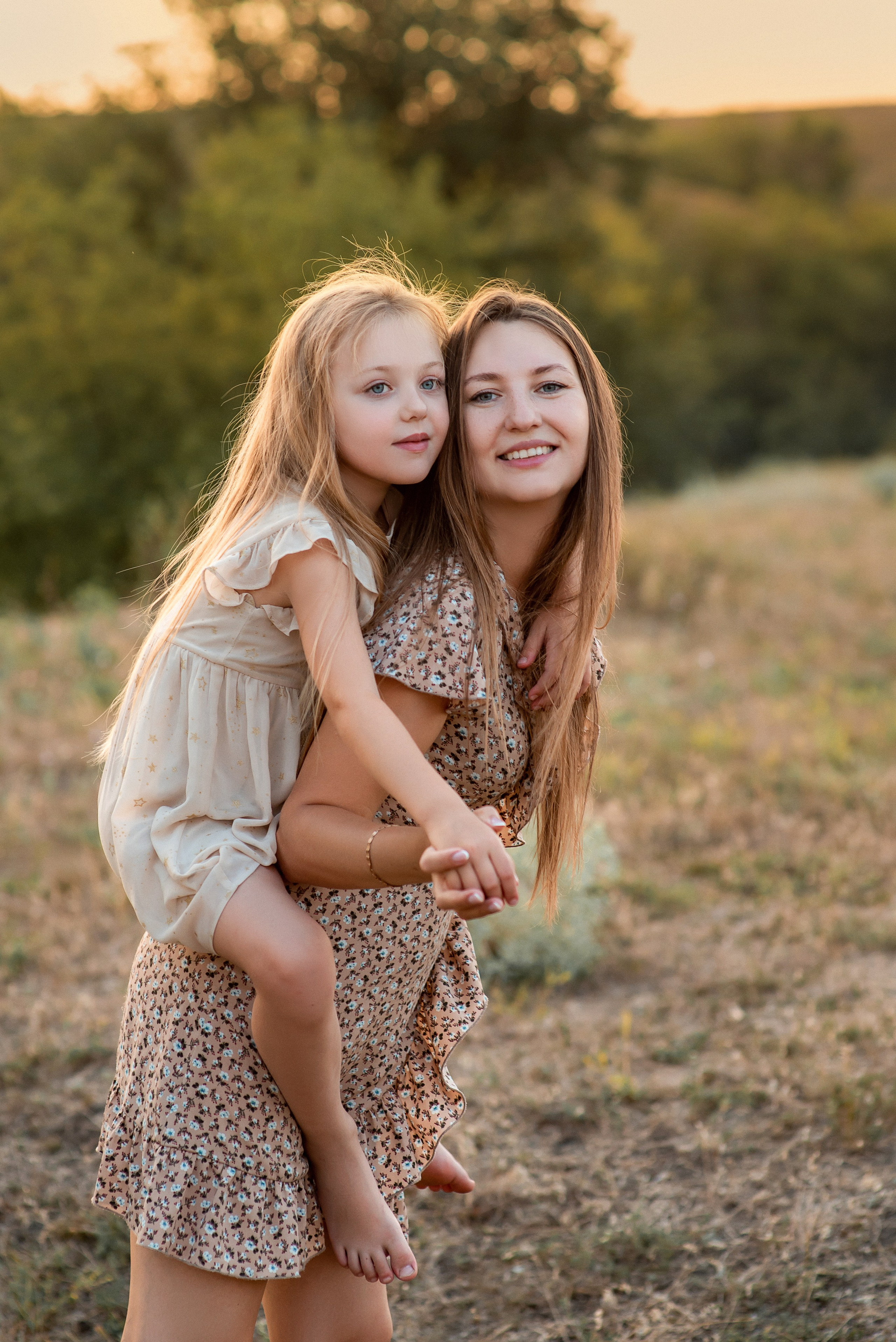 Семейная съемка на поляне 07.2024. Семейный и детский фотограф Наталья Горда