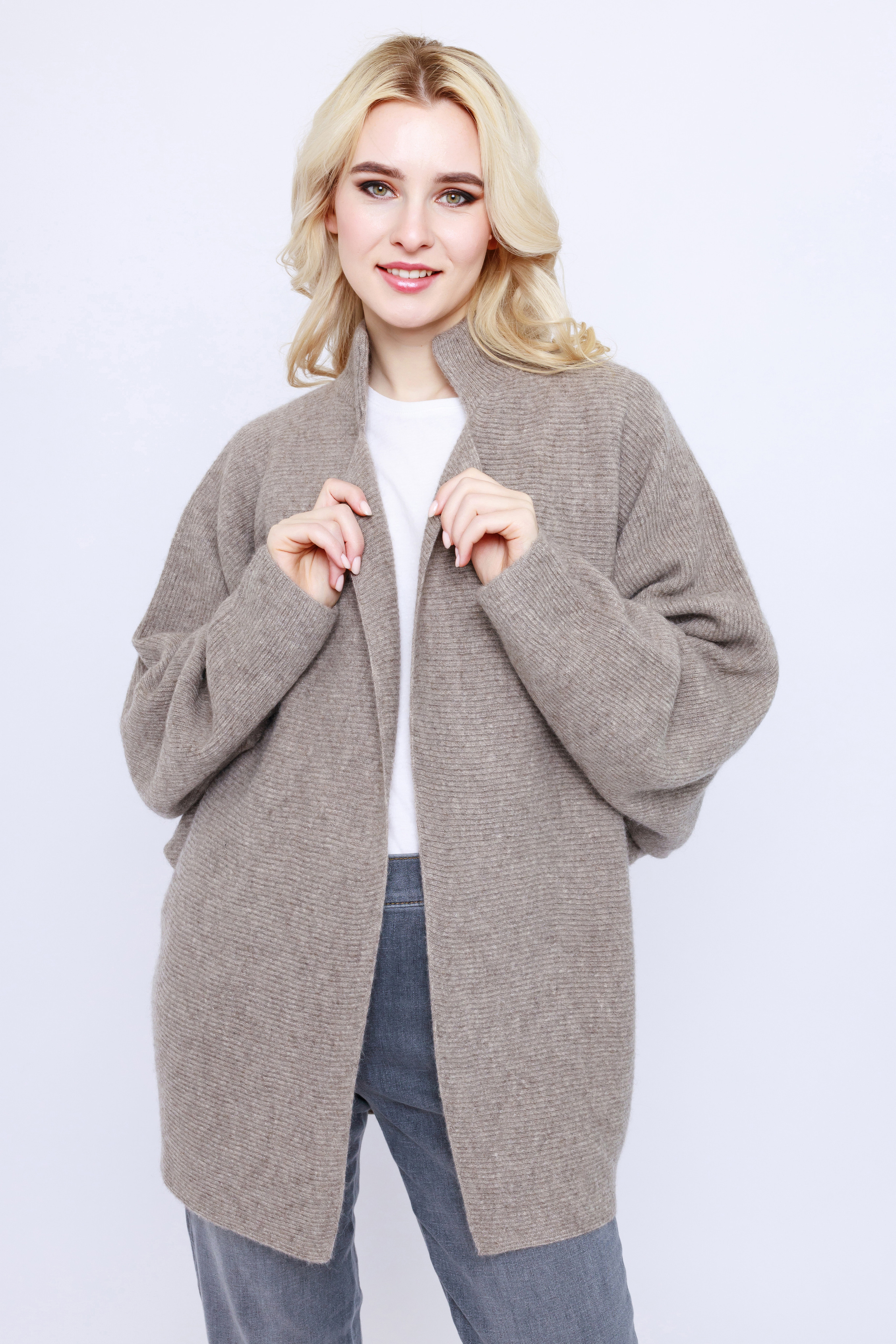 Съемка для KHAN Cashmere. Фотограф Виктория Плотницкая