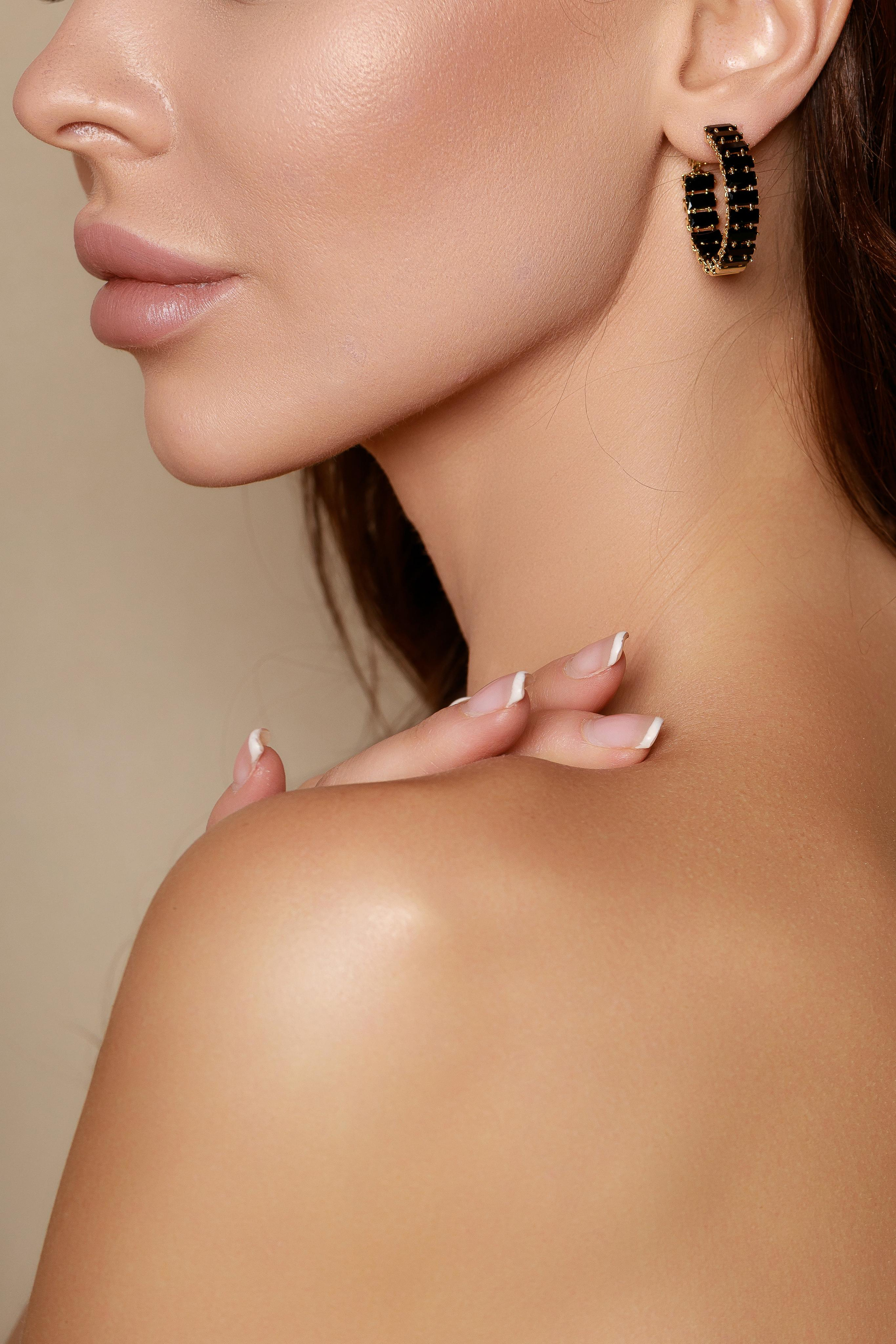 Каталожная съемка украшений для маркетплейса. Фотограф Виктория Плотницкая