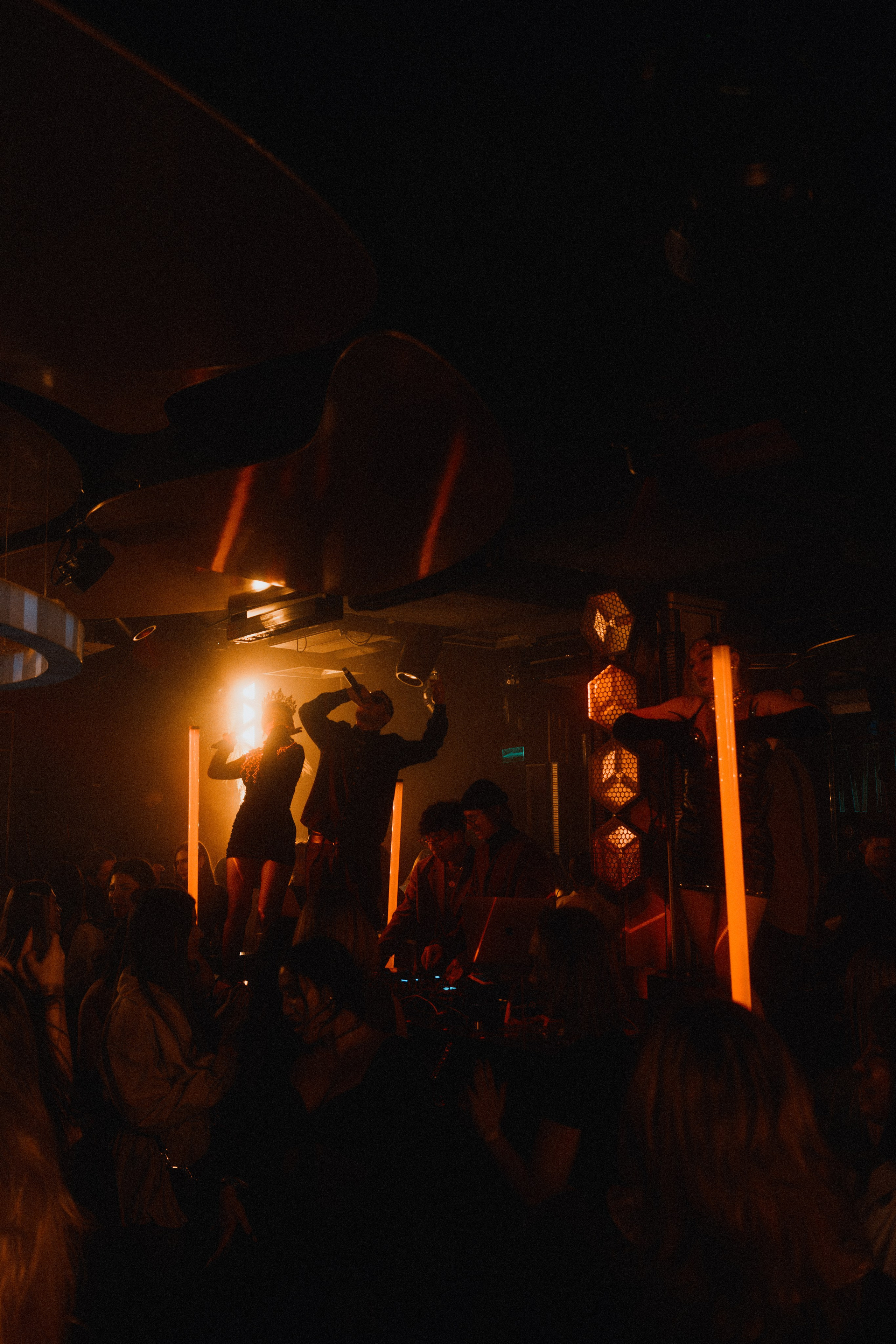 КЛУБЫ | ВЕЧЕРИНКИ. Фотограф Владивосток Ян Паклин