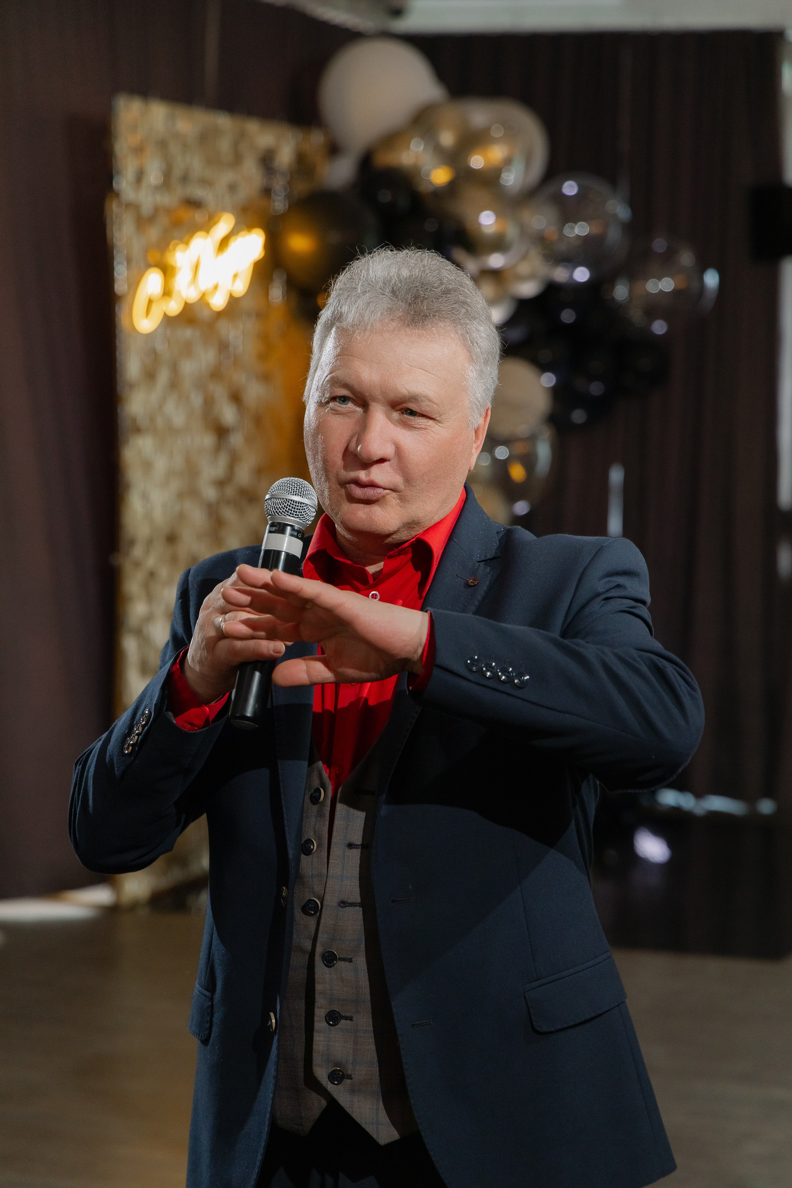 Фотосъемка юбилея в кафе BALDENINI в Минске. Свадебный фотограф в Минске/Беларуси Сергей Спиридонов