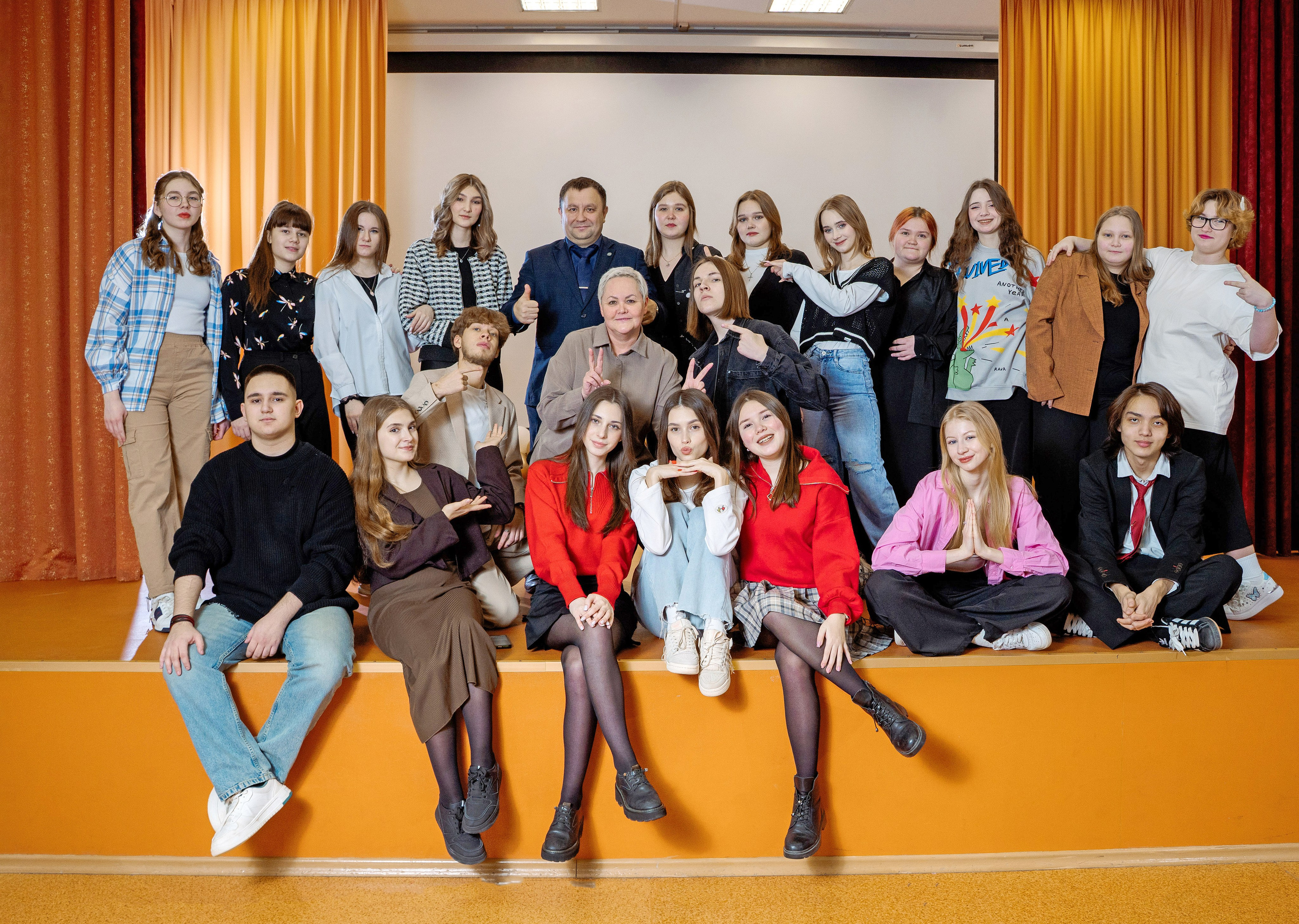 «Классик» 4300р. 15-17 разворотов (30-34 страниц). Семейный и детский фотограф в Нефтеюганске Виктория Кудрявцева