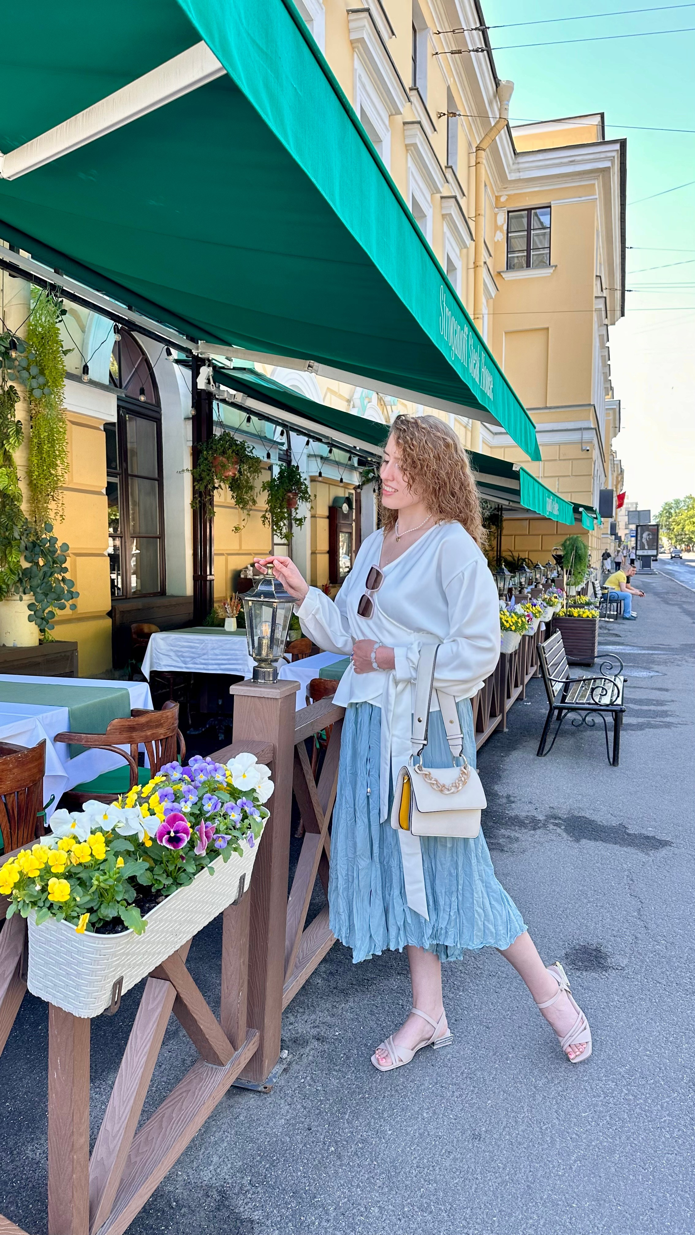Прогулка по центру. КОНТЕНТ |БРЕНД фотограф Санкт-Петербург — Жанна Олтаржевская