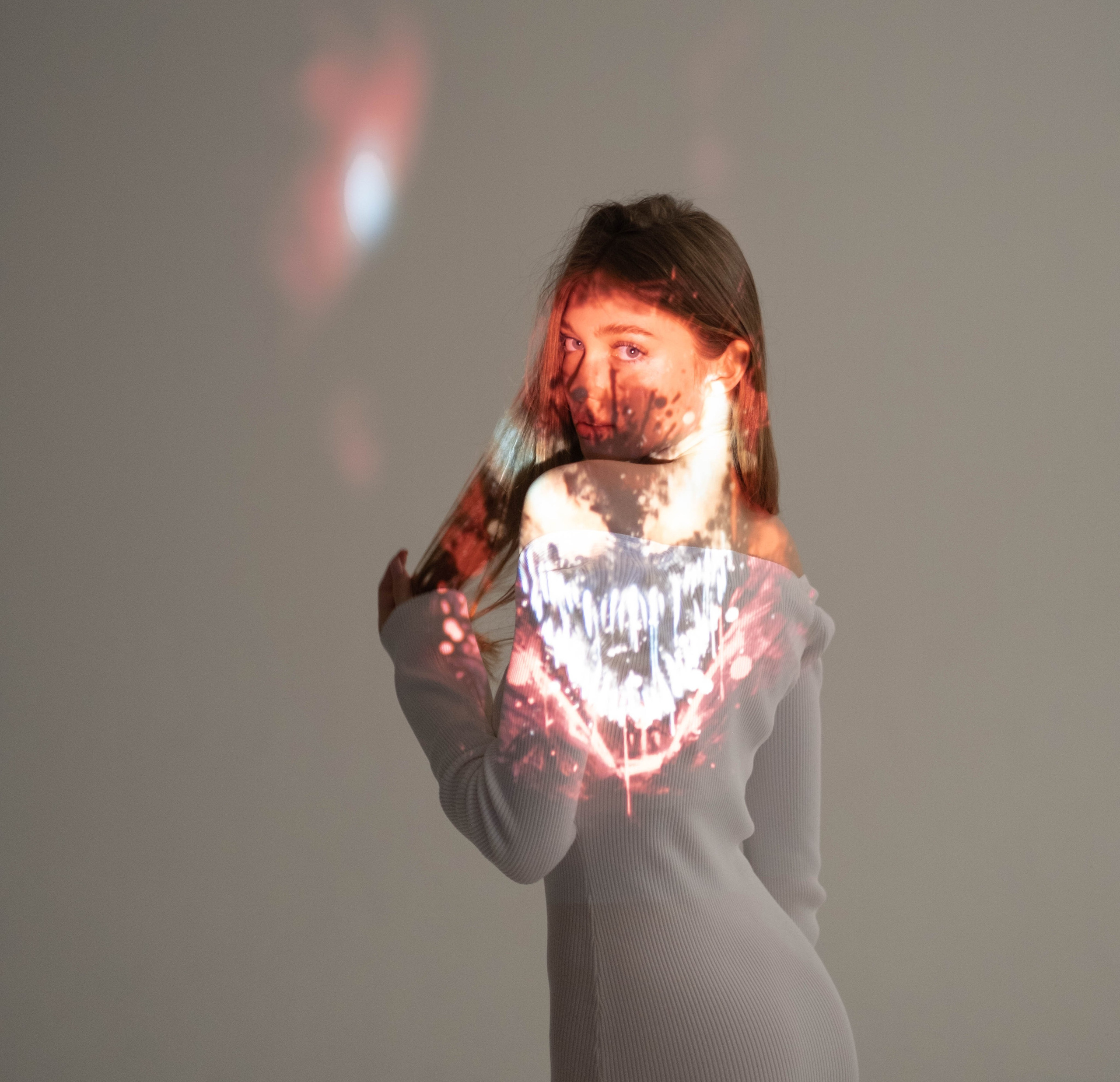 Проектор 16.03.25. Студийный, портретный, семейный фотограф Южно-Сахалинска Яна Радаева