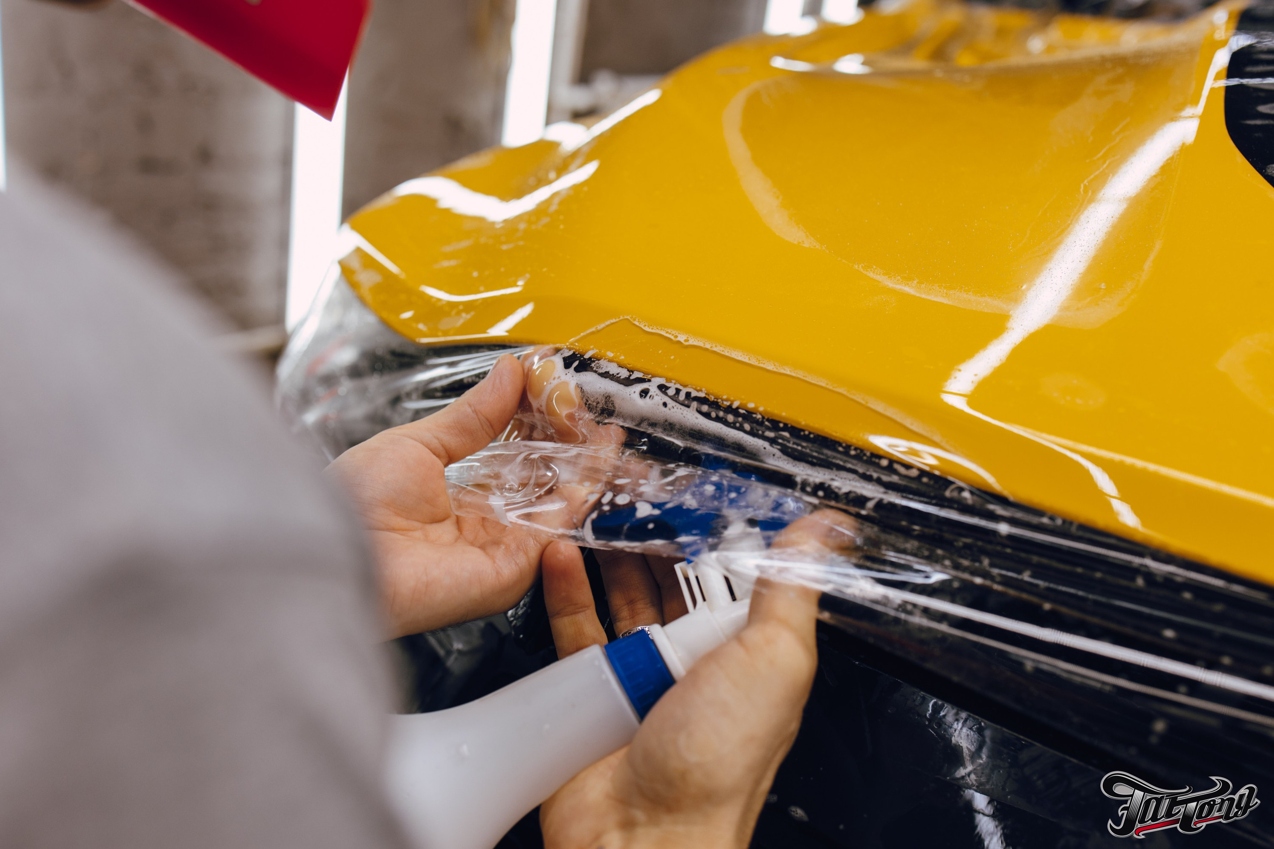 RAM TRX замена ремней безопасности и оклейка в полиуретан. DeLorein