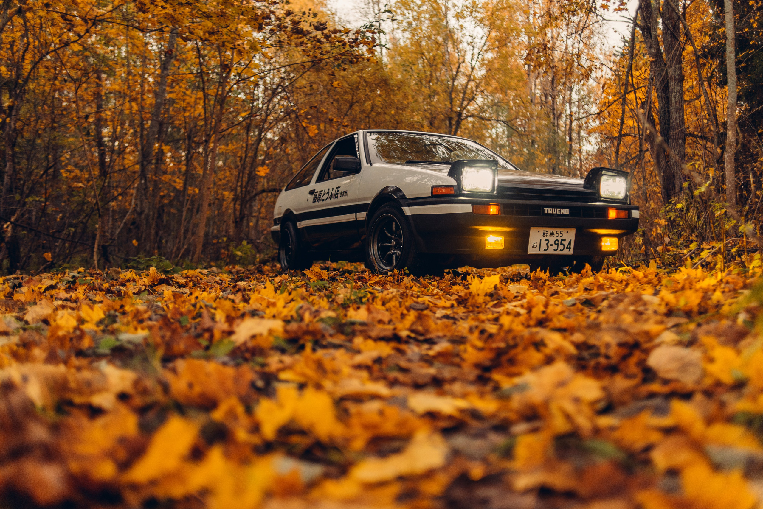 Toyota AE86 dxtakk. DeLorein