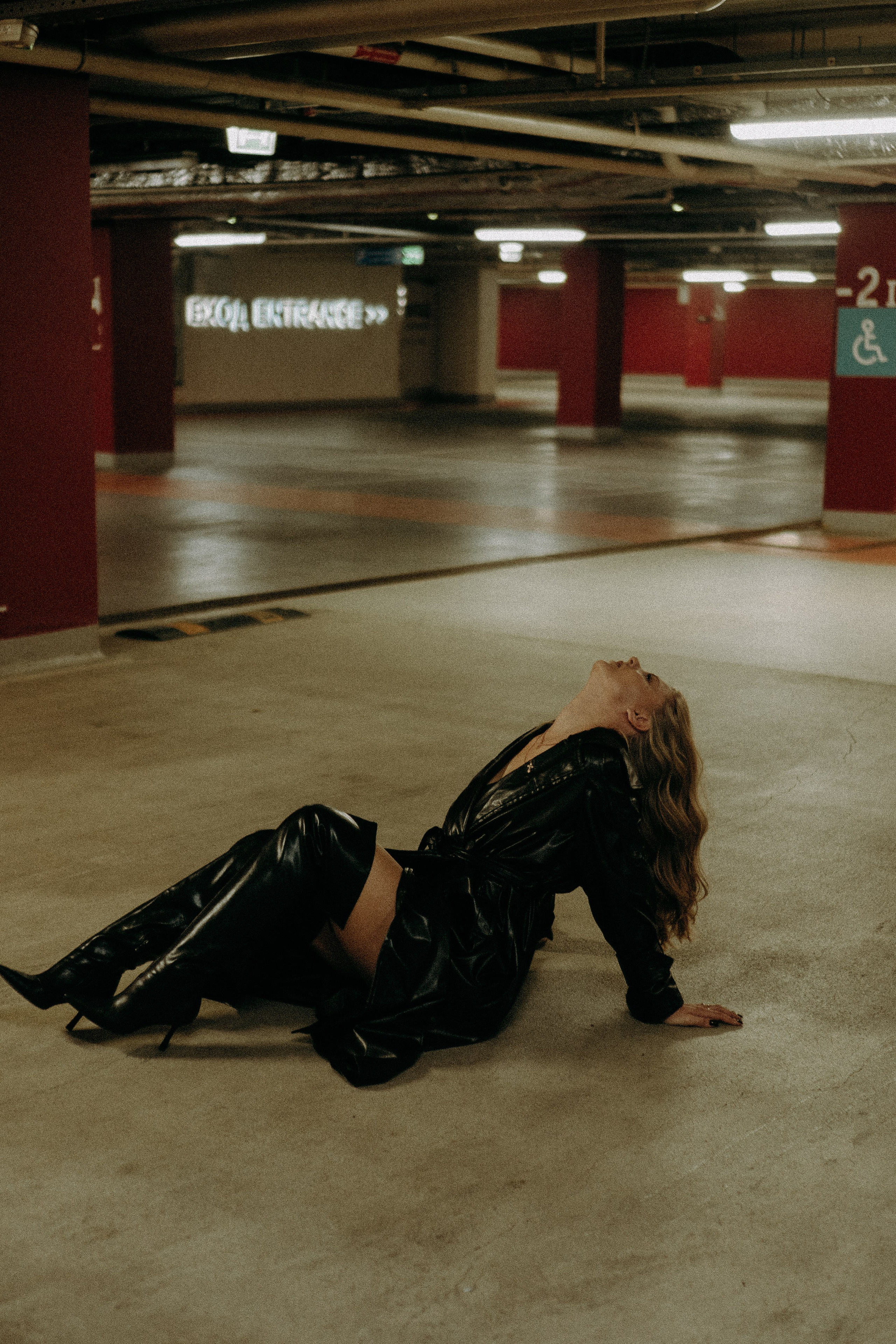 НА ПАРКОВКЕ. Профессиональный фотограф, Санкт-Петербург — Виктория Богомолова