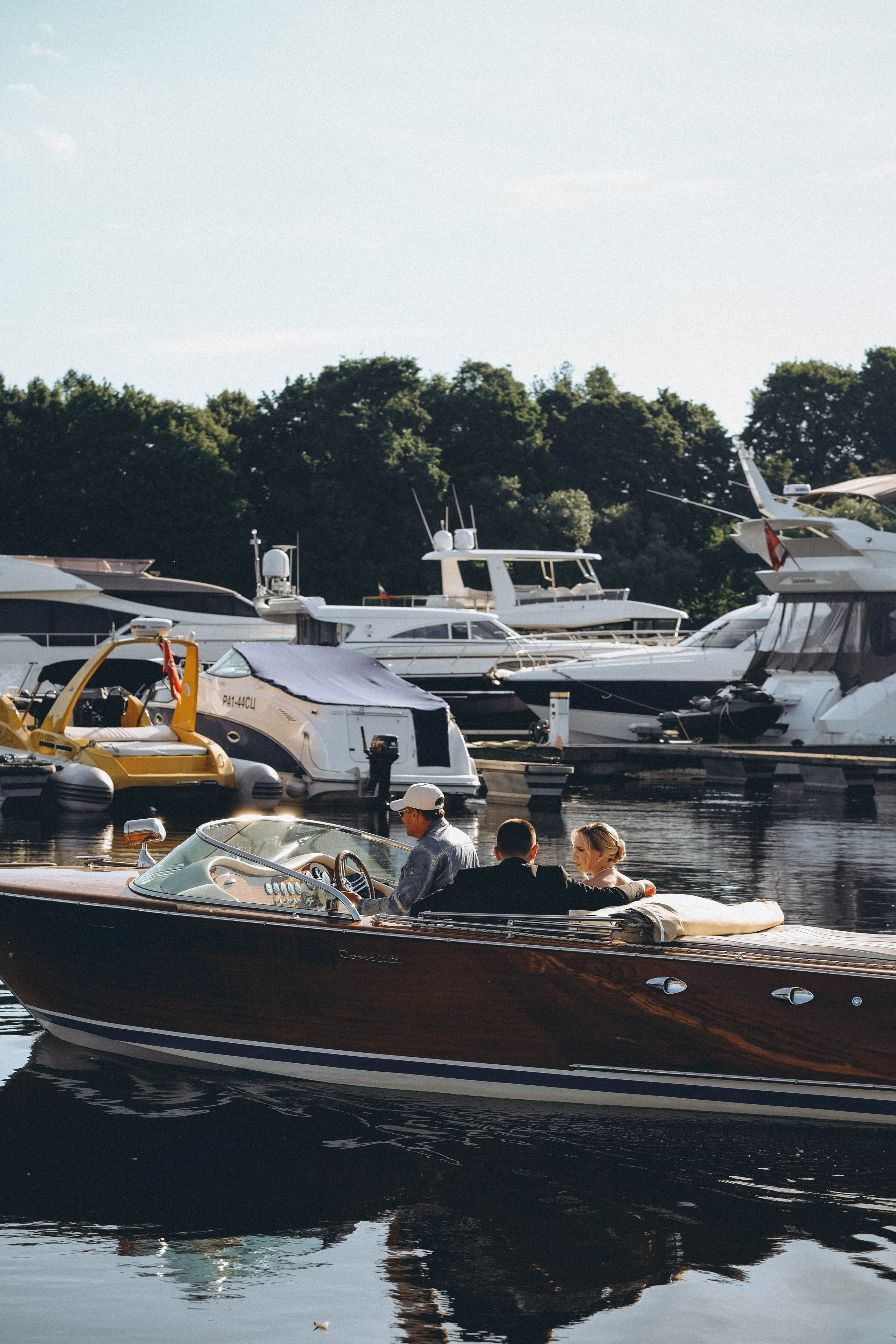 СВАДЕБГНАЯ ПРОГУЛКА ПО КАНАЛ САНКТ-ПЕТЕРБУРГА НА КАТЕРЕ. Профессиональный фотограф, Санкт-Петербург — Виктория Богомолова