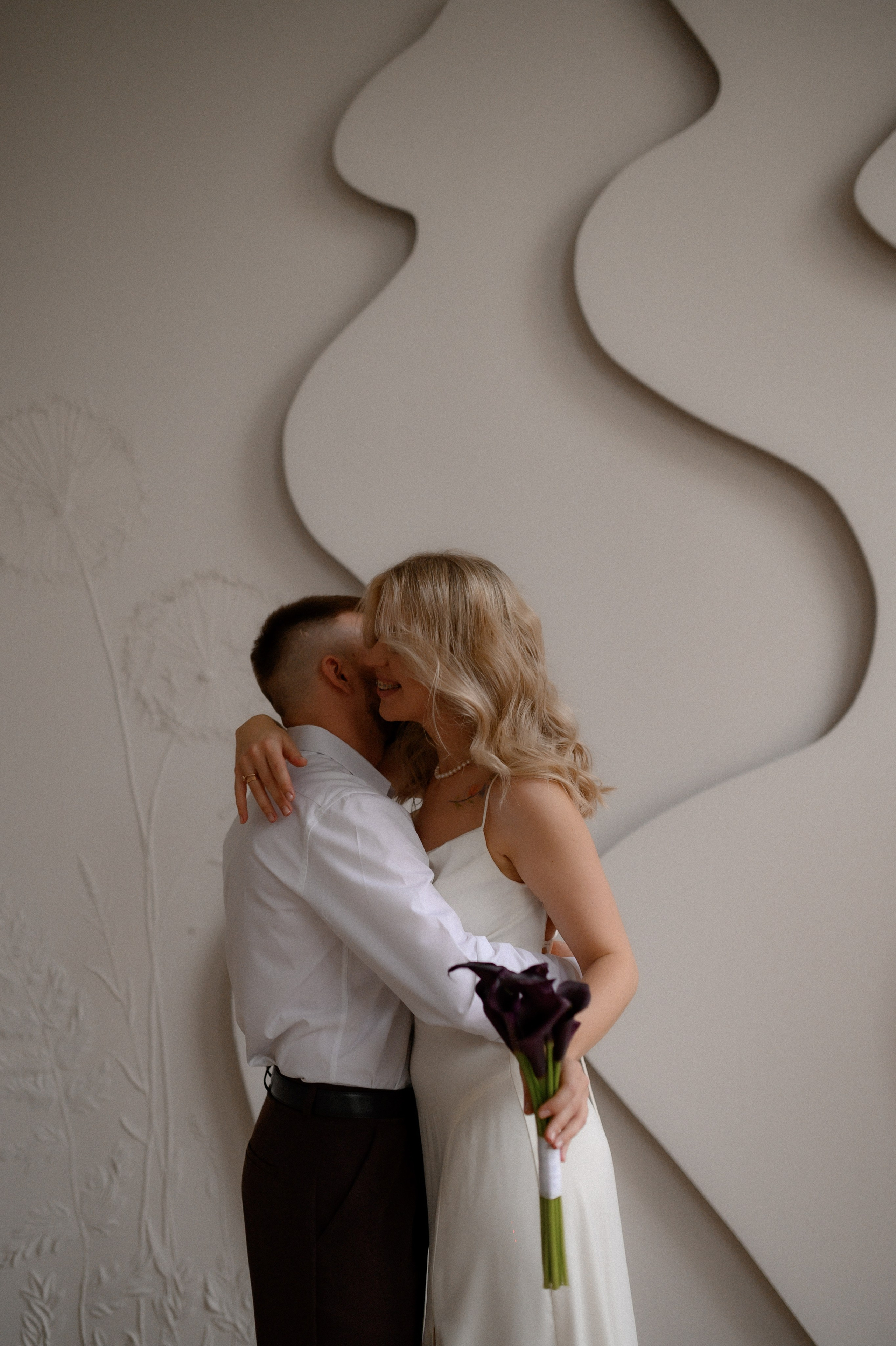 Коля и Алёна в студии. Семейный и свадебный lifestyle-фотограф в Москве Мария Петрова