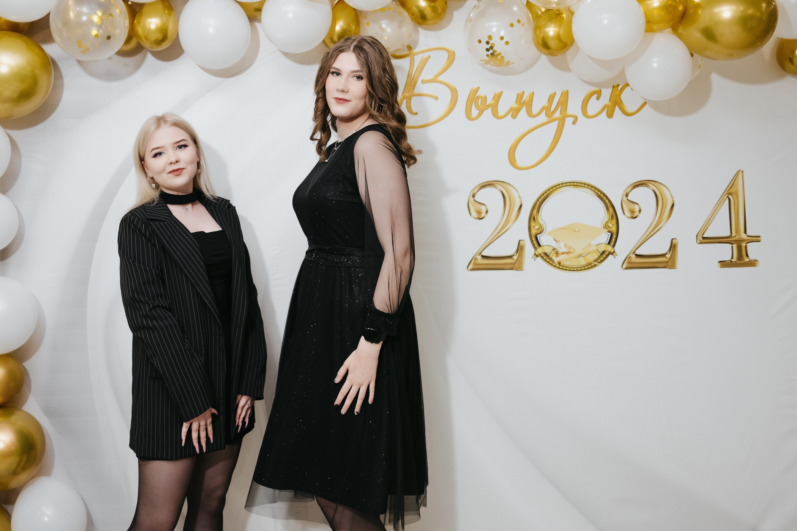 Выпускной 11 класс школы № 30. Свадебный и репортажной фотограф Денис Ожигин в Краснодаре и Краснодарском крае