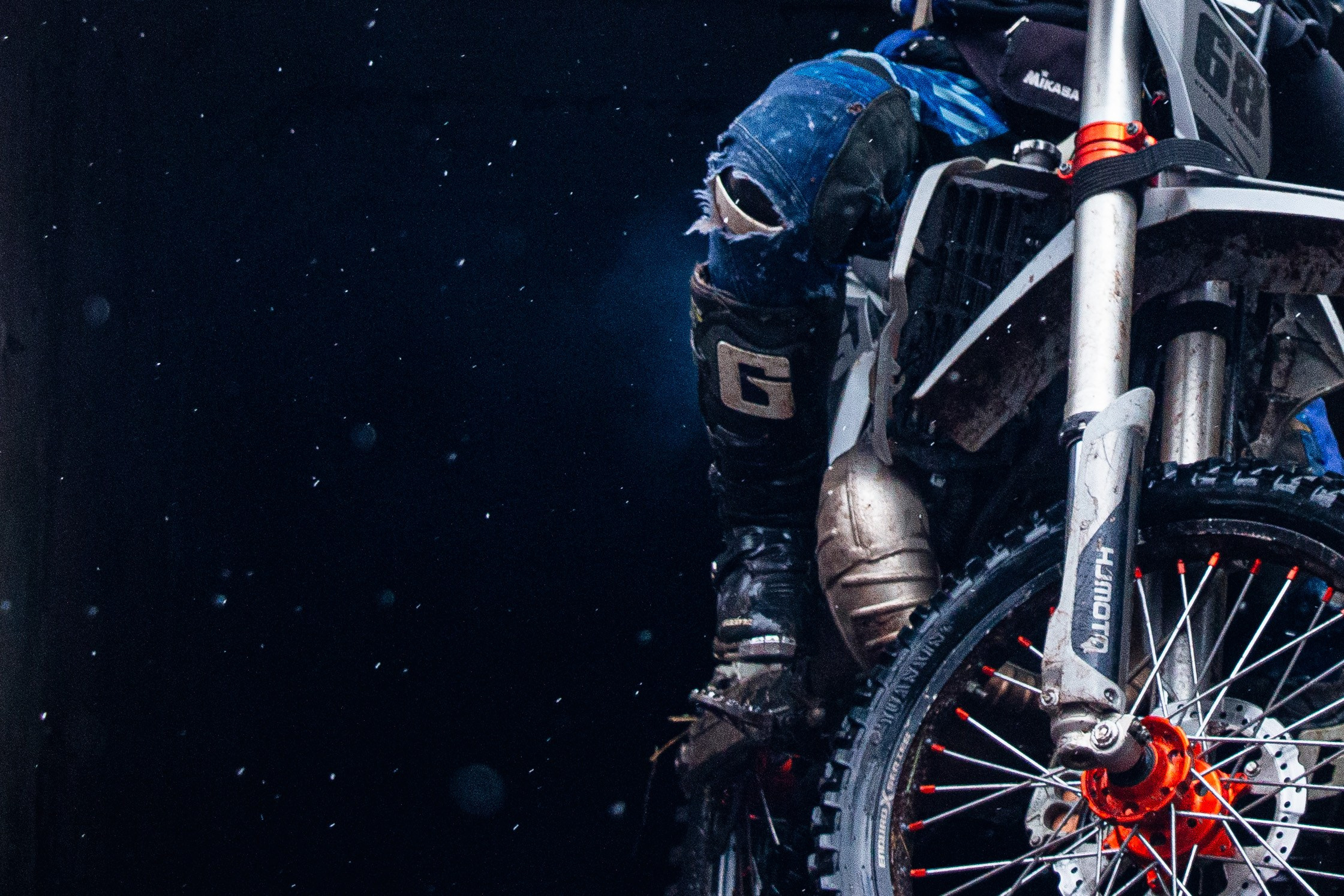 Эндуро-осень. Олег Романов. Мастер фото по спорту