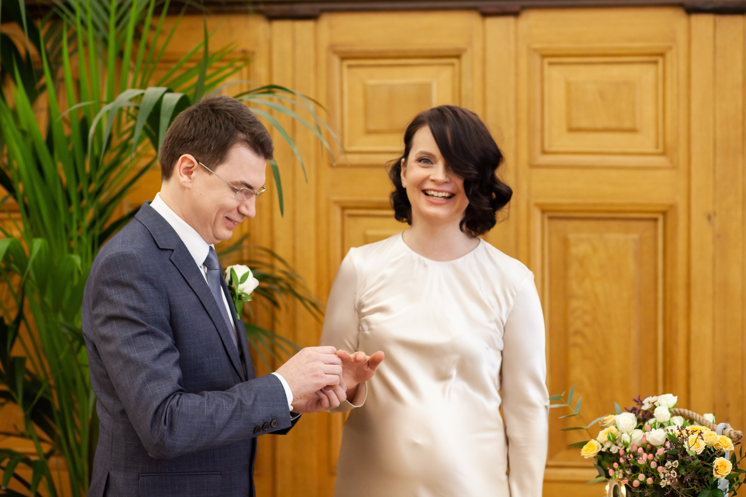 Съемка регистрации в Грибоедовском ЗАГСе. Фотографы в Москве Светлана Устинова и Сергей Грачев