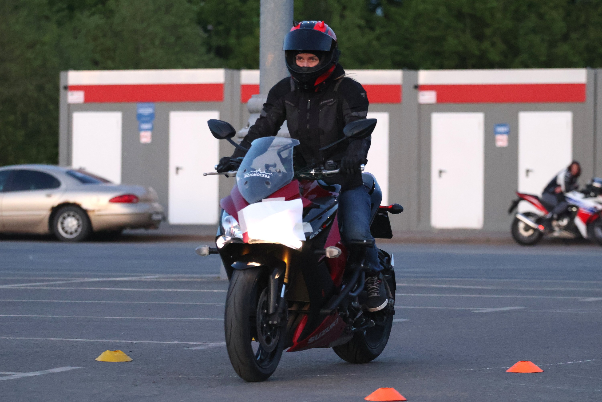 Мотоучебка. Занятия на площадке. Спортивный и репортажный фотограф Ермакова Светлана