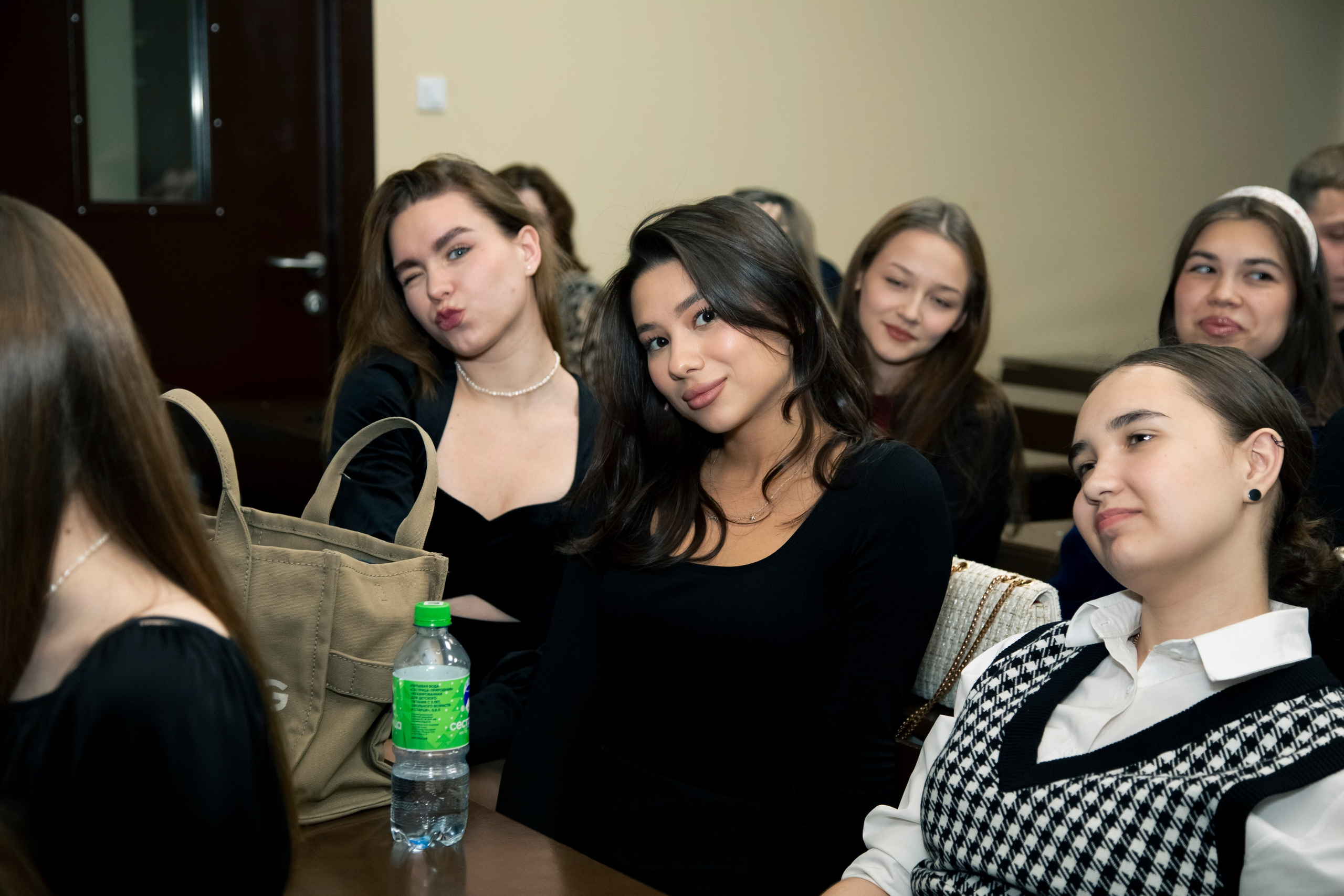 День конфликтолога. Репортажный и портретный фотограф Казань / Горячих Полина