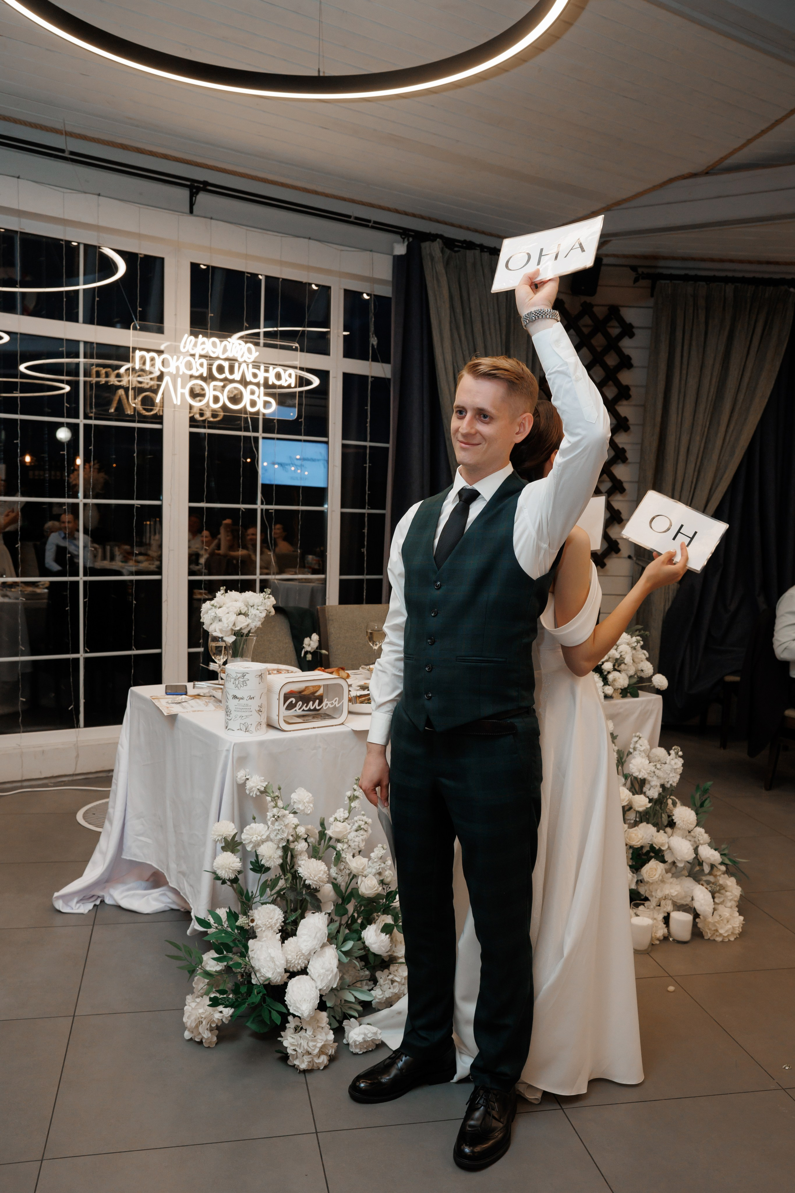 Регистрация в отеле Fish Point, ЗАГС Бутово, прогулка в Остафьево. Свадебный и репортажный фотограф (Москва, Королев и другие)