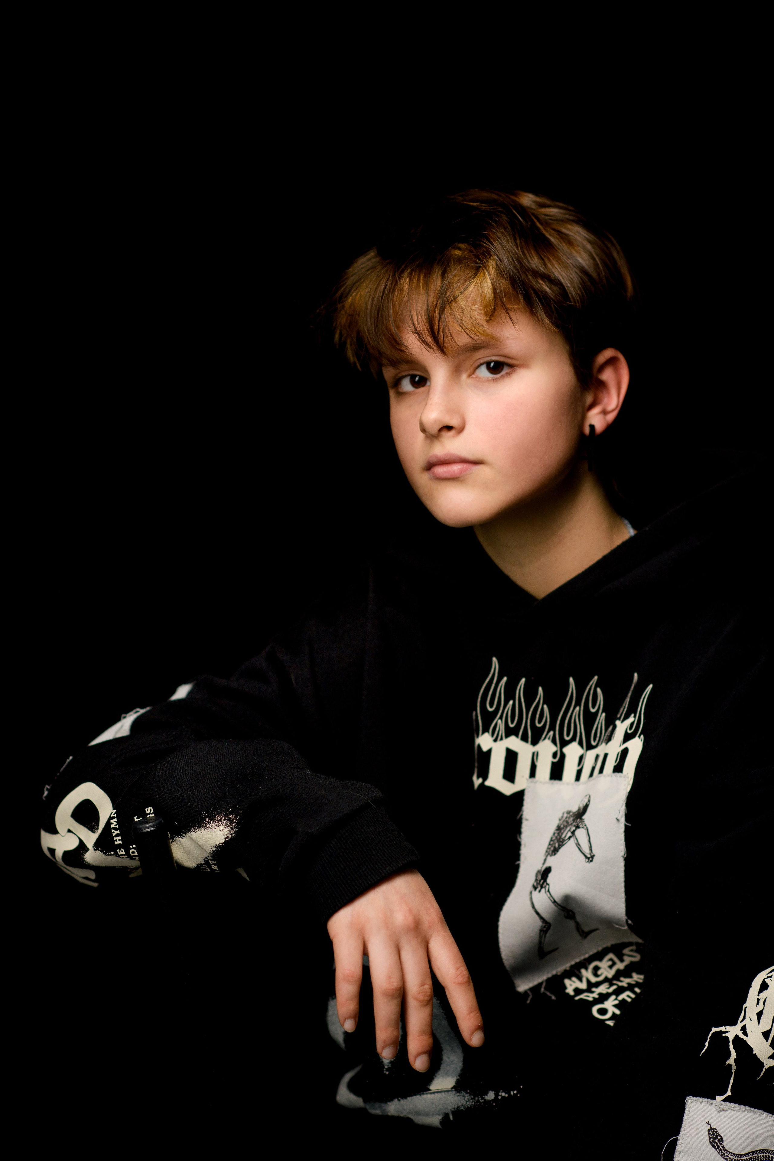 Студийная фотосессия девочки-подростка. Главная