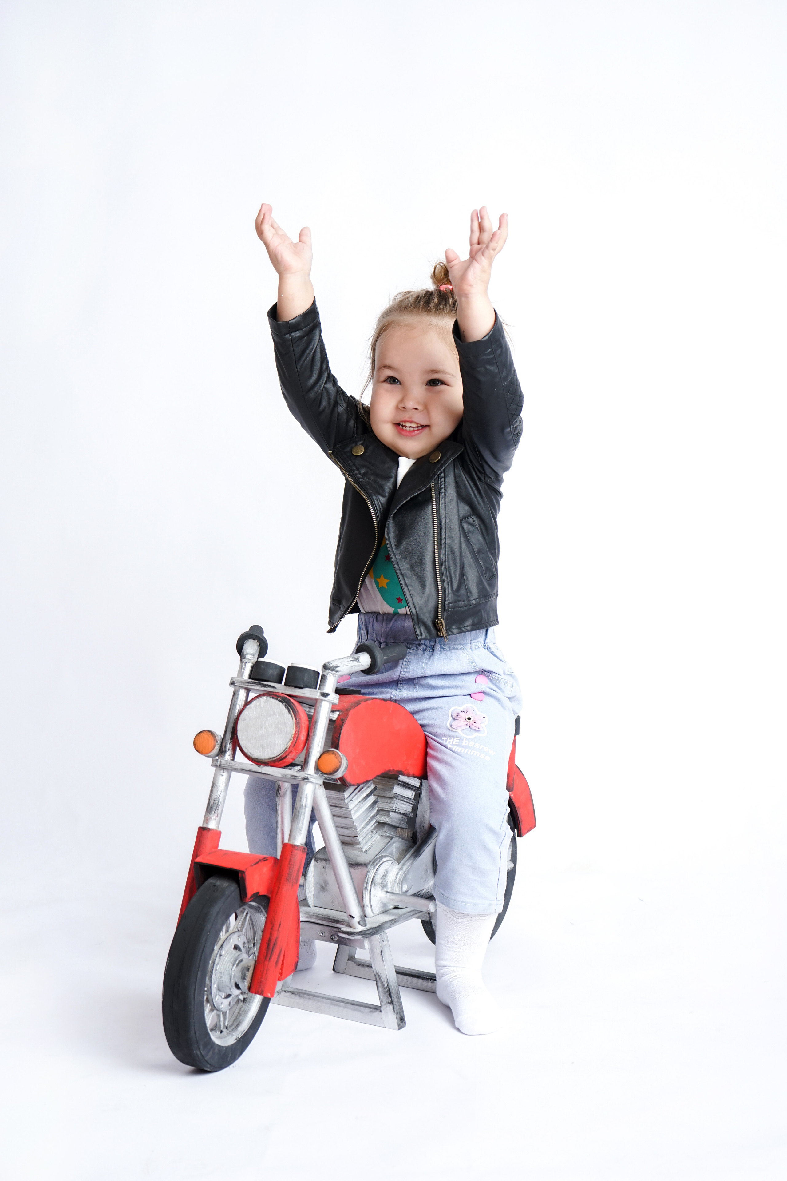 Детки с 3 месяцев до двух лет. Фотограф новорожденных чита