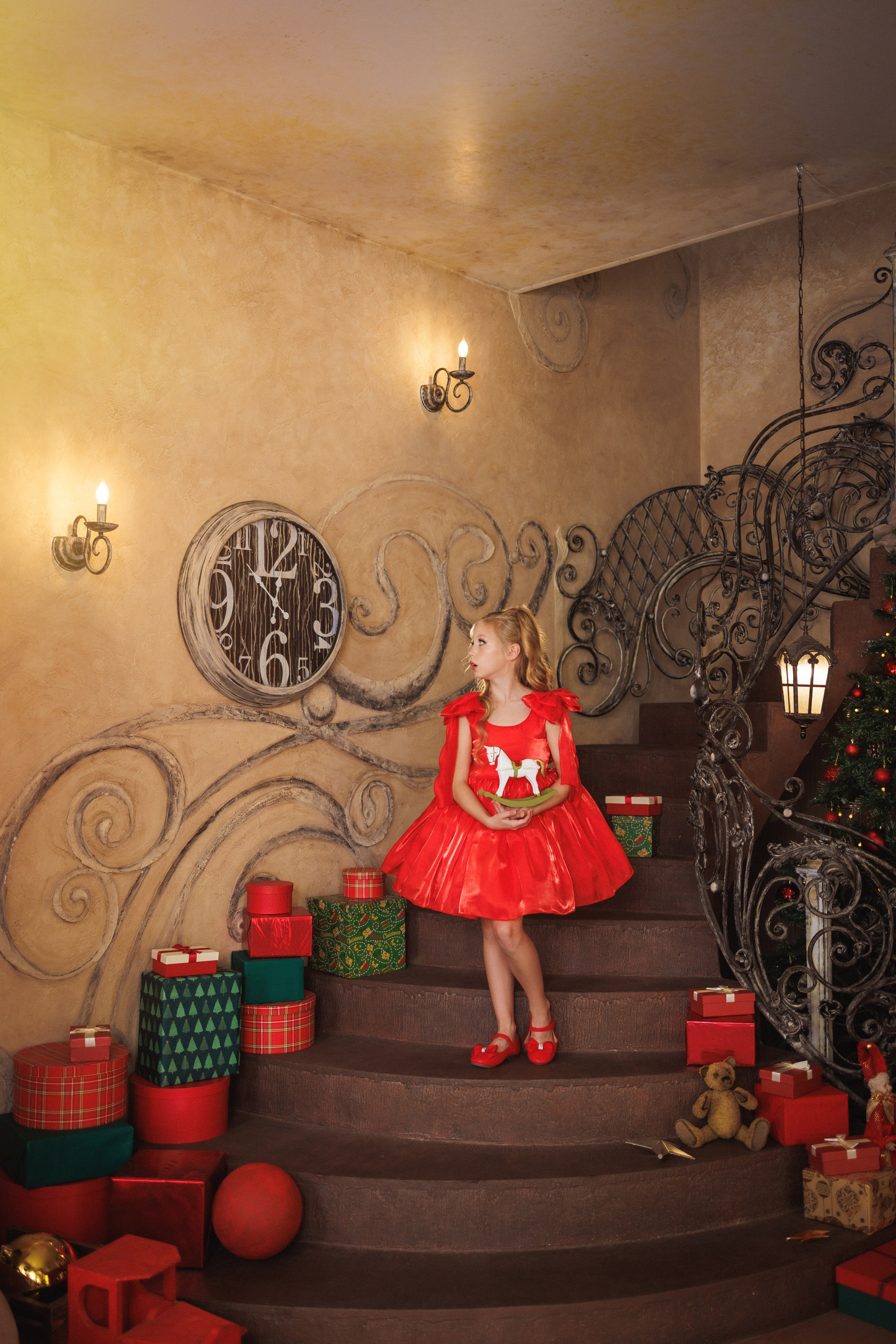 Сказочная новогодняя фотосессия с Сантой, в фотостудии в города Краснодара. Семейный и детский фотограф в Краснодаре Анна Трашкова