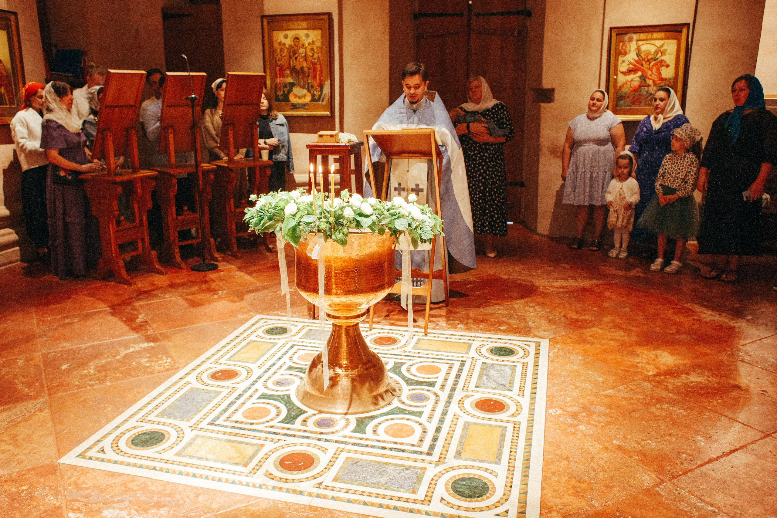 Крещение в храме Антипы, стиль «Kodachrome 64». Фотограф на крещение/венчание