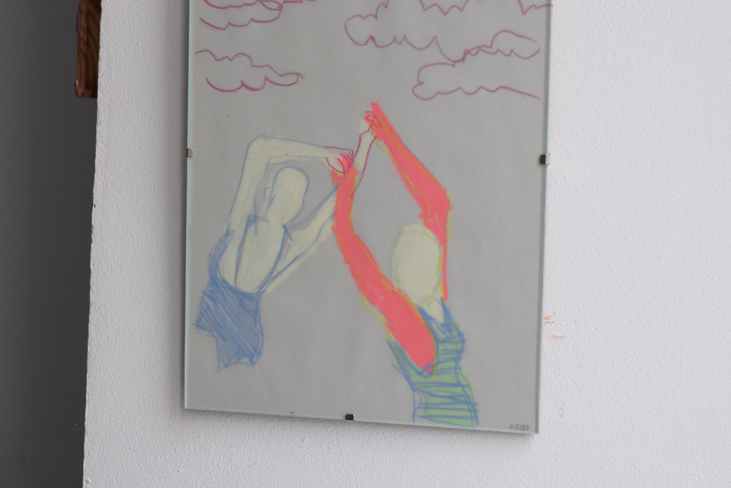 КАСАНИЕ, МЕЖДУ РУКАМИ СВЕТ. Contemporary artist based in Moscow