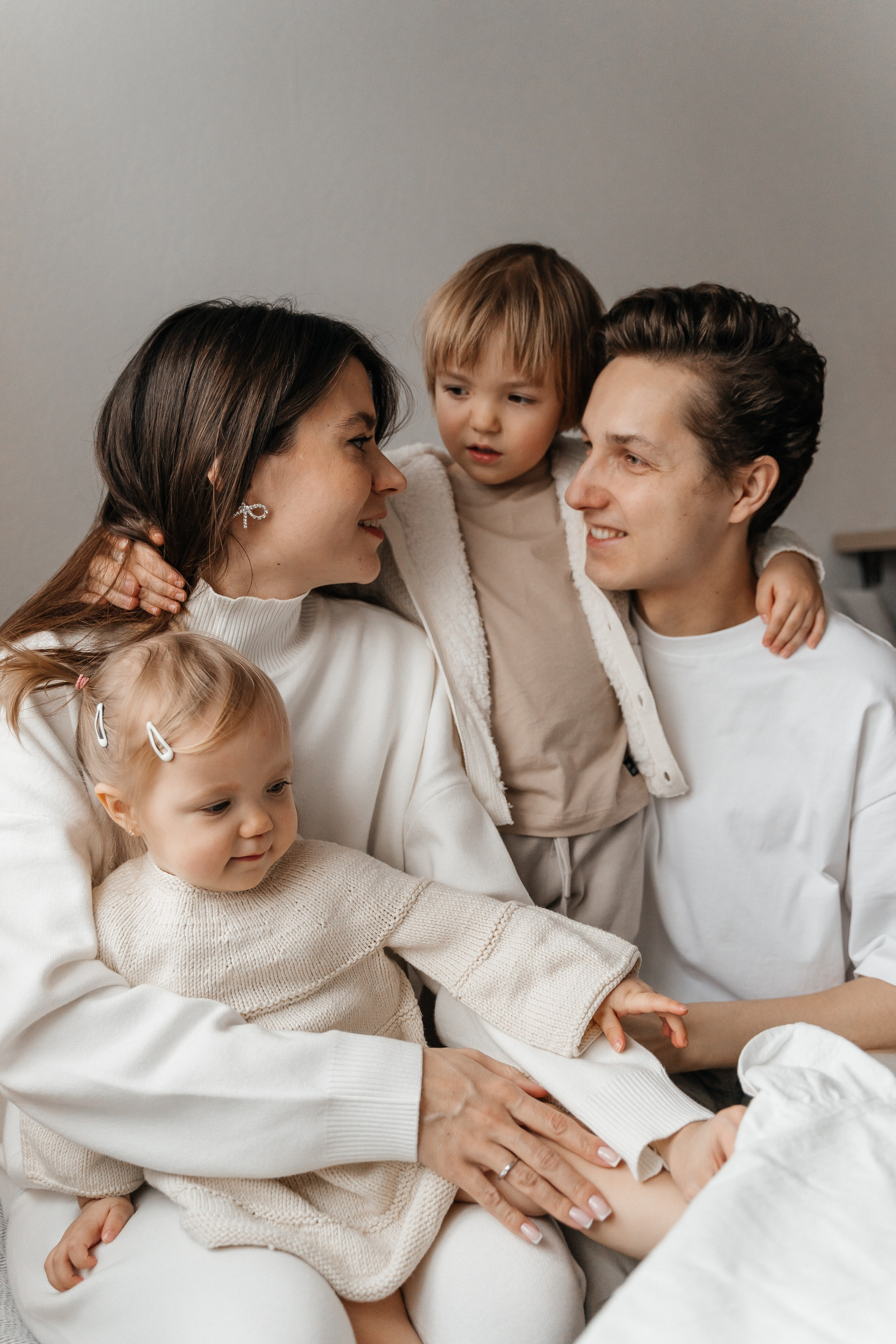 Саша, Женя, Лёва и Марта. Волик Мария