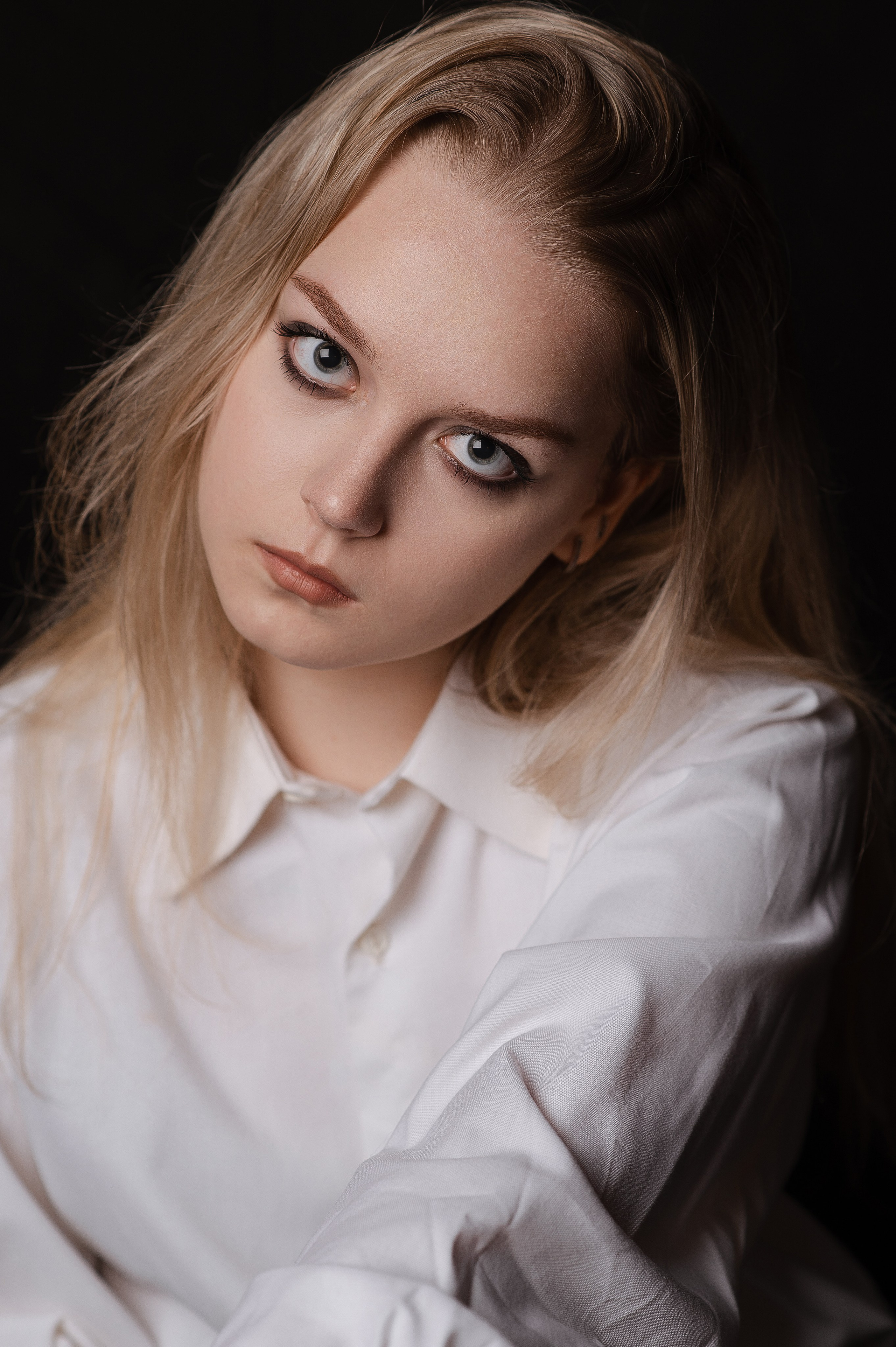 Мария студентка ЯГТИ имени Фирса Шишигина. Портреты. Свадебный фотограф в Ярославле Денис Медоваров