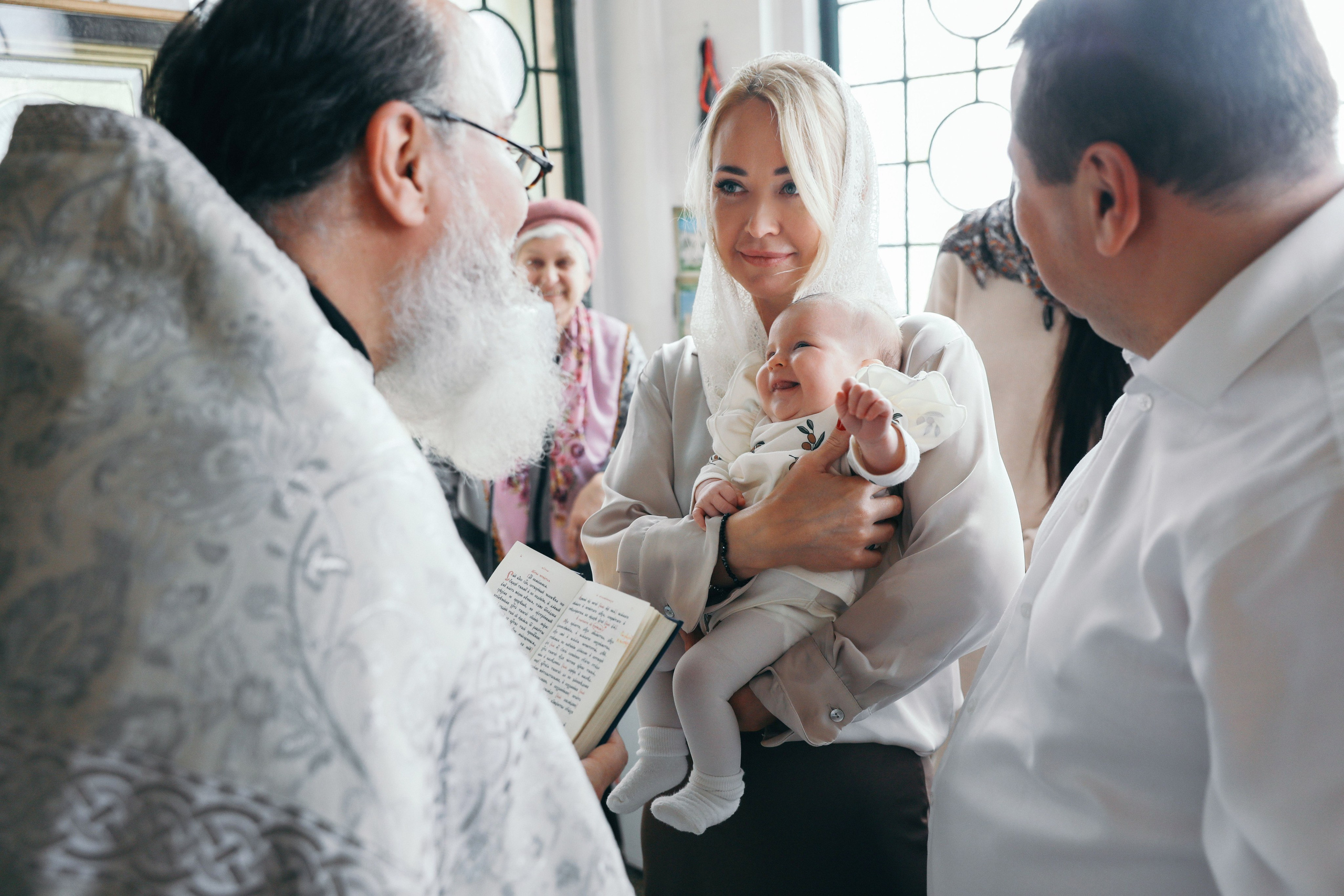 Крещение Алиса Свято-Георгиевский монастырь. Свадебный и семейный фотограф в Севастополе и Крыму Анастасия Сураева