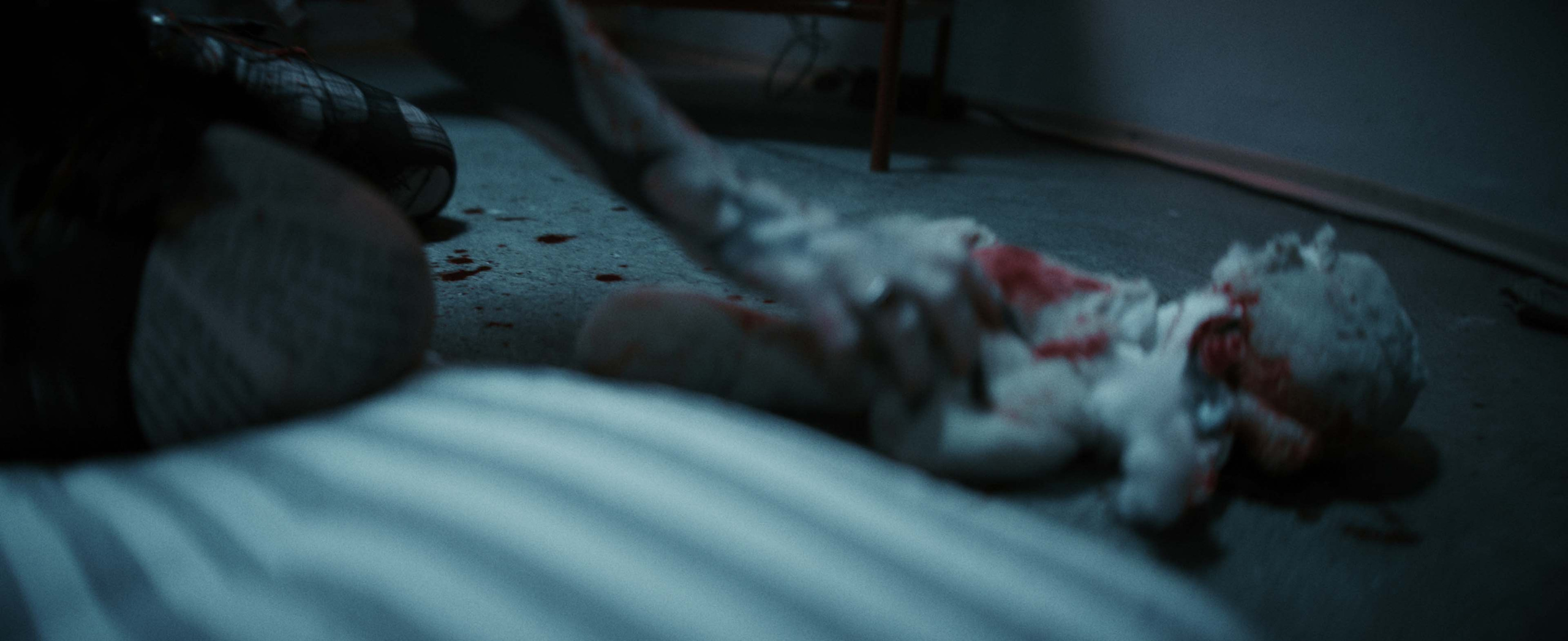 CRYSPEL — Anger Issues. Цветокоррекция видео