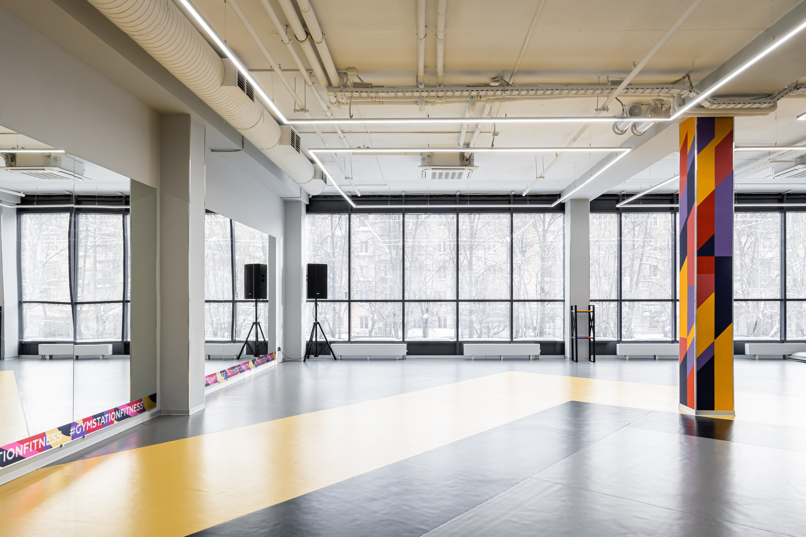 Фитнес-клуб Gym Station, г. Киров. Дизайнер Екатерина Рыблева. Иван Благушин. Интерьерный и архитектурный фотограф в Москве и Санкт-Петербурге