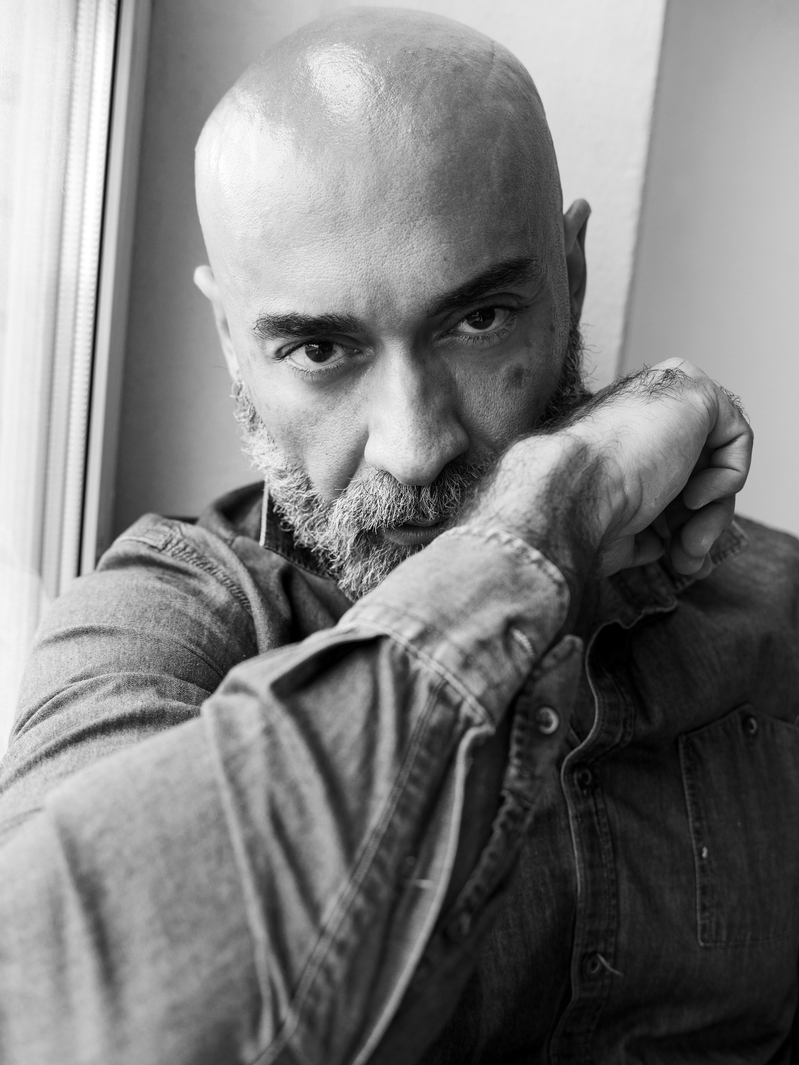 МУЖСКОЙ ПОРТРЕТ. Портретный фотограф в Москве — Янка Шемшурова