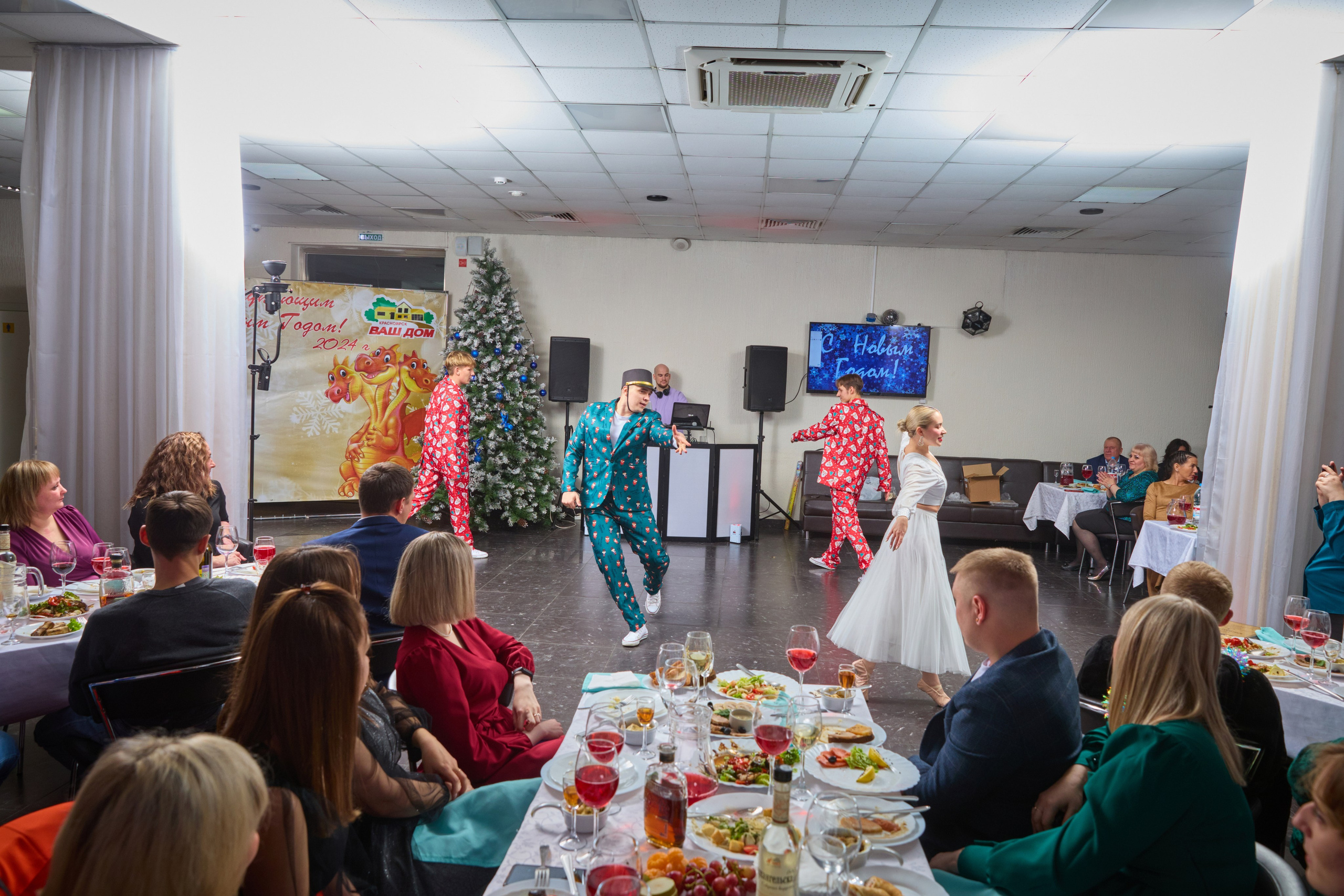 Новогодний корпоратив