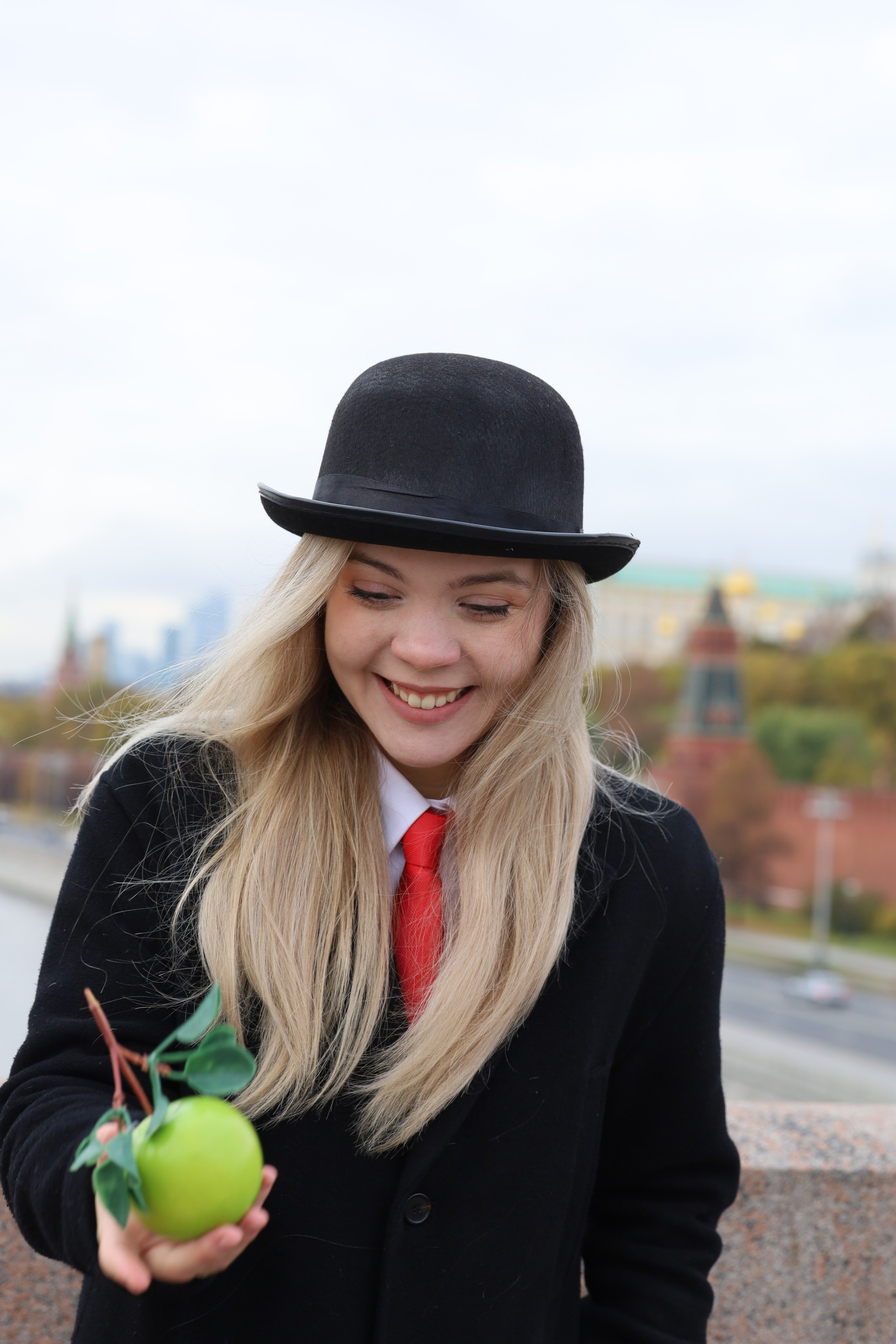 Рене Магритт. Сын Человеческий. Фотограф в Москве Юлия Бушкина