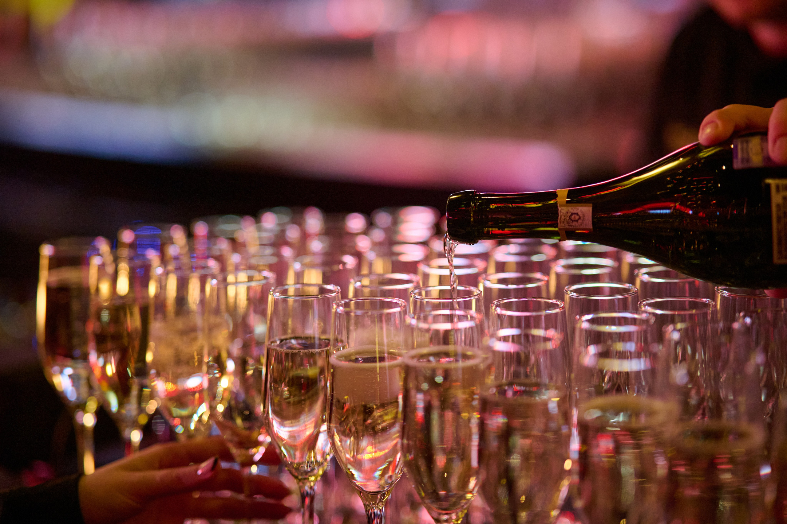 Репортажная съёмка корпоратива и концерта Елки в Петербурге и Москве