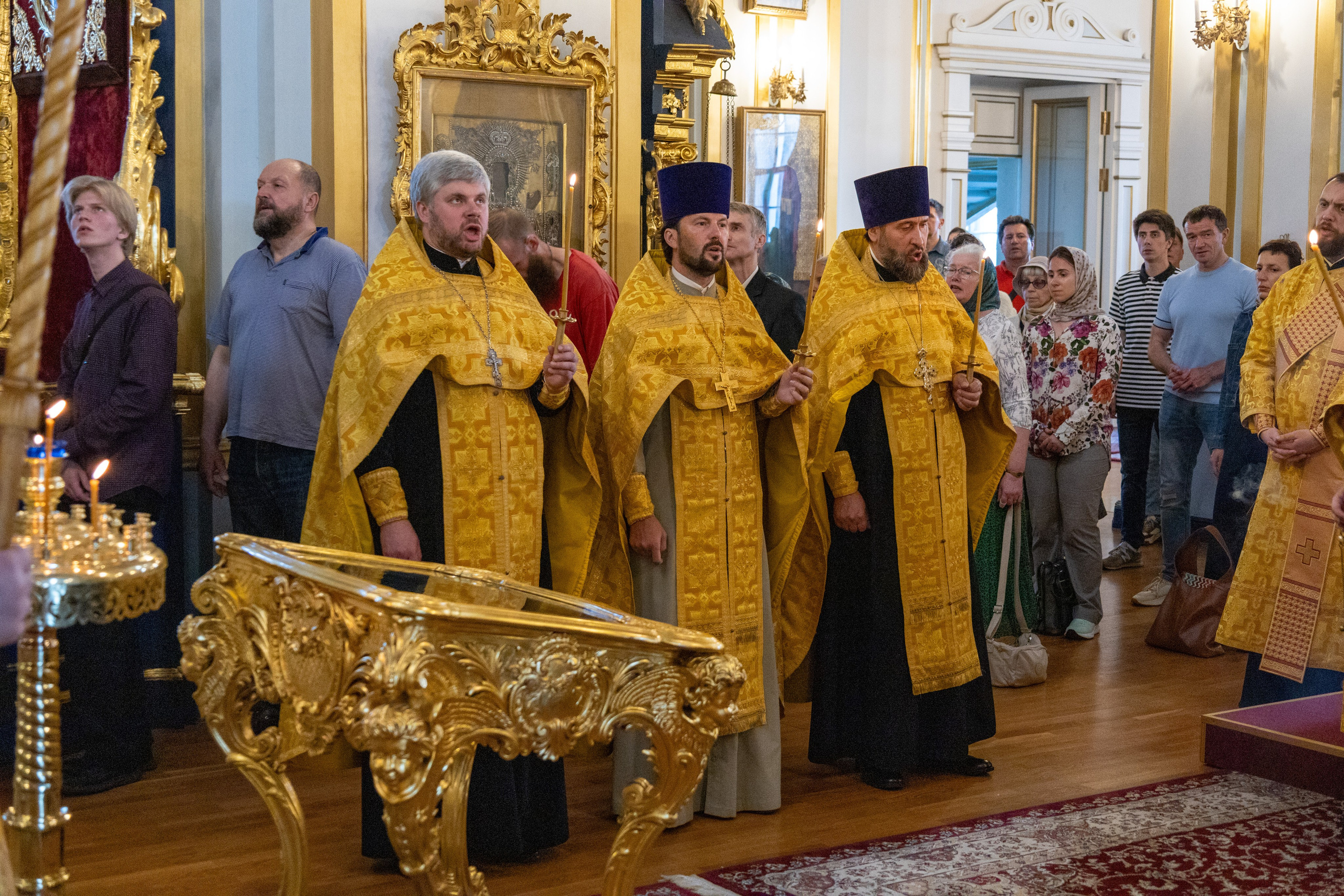 СЛАВНЫХ И ВСЕХВАЛЬНЫХ ПЕРВОВЕРХОВНЫХ АПОСТОЛОВ ПЕТРА И ПАВЛА. НИКОЛО-БОГОЯВЛЕНСКИЙ МОРСКОЙ СОБОР