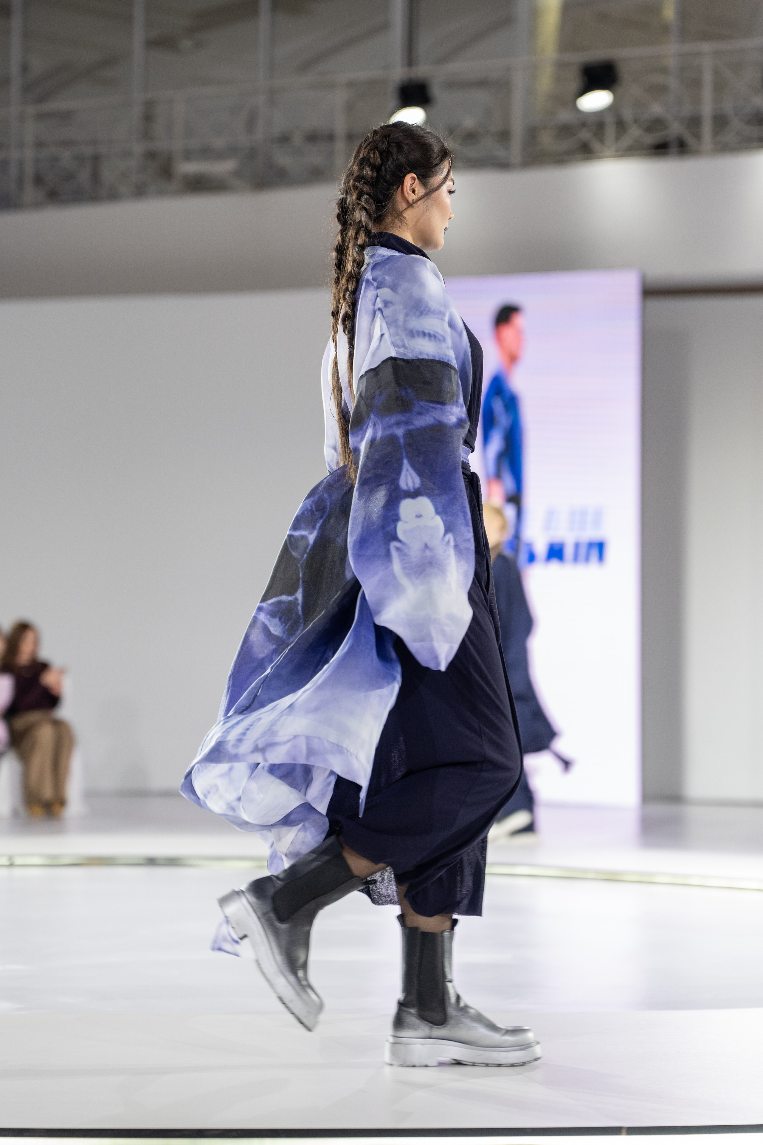 Брэнд Yang Lain. Сайт Алматинского НЮ АРТ, будуар и фэшн фотографа Дениса Карпенко