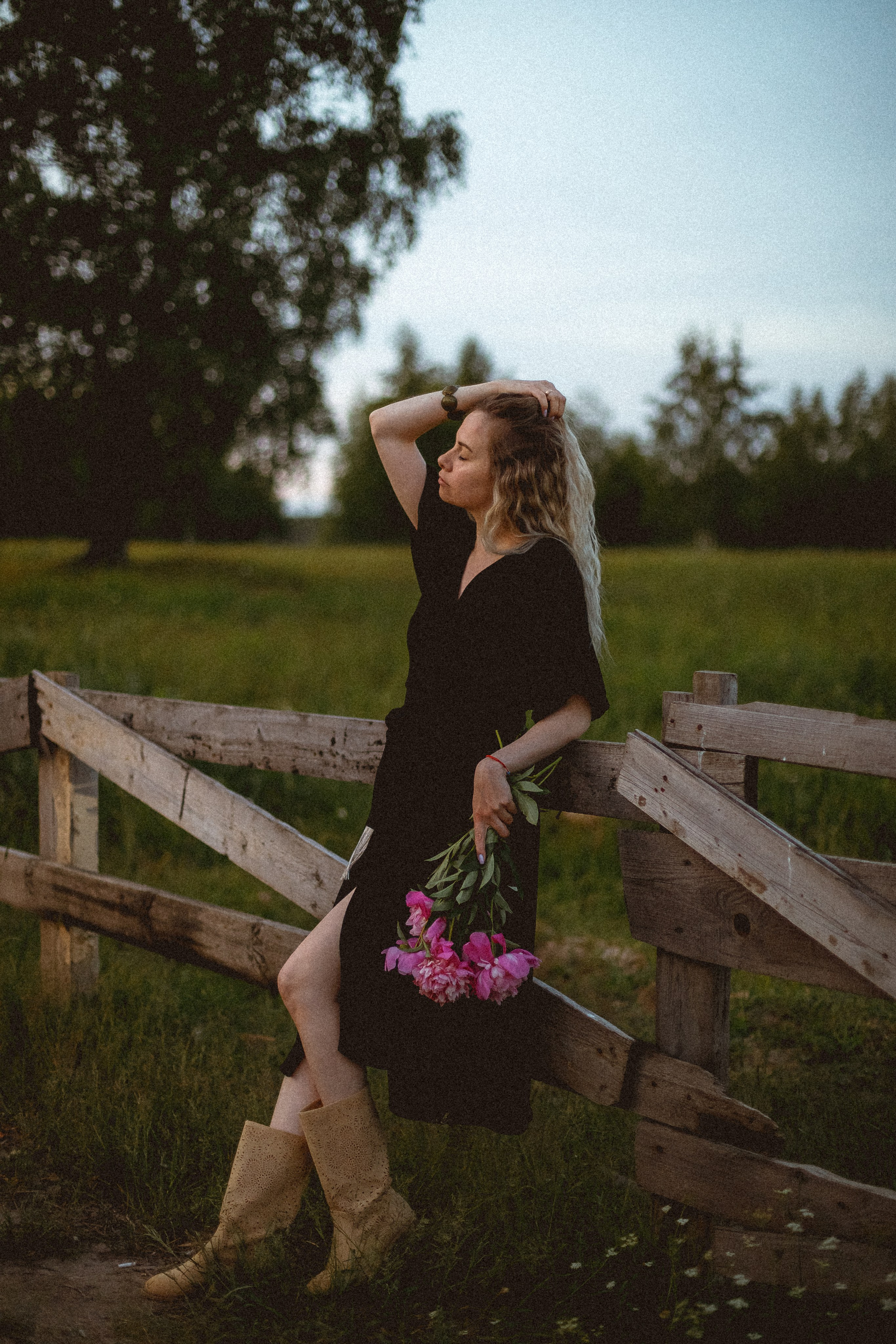 Мария. Лето. Поле. Фотограф в Москве Базанова Дарья