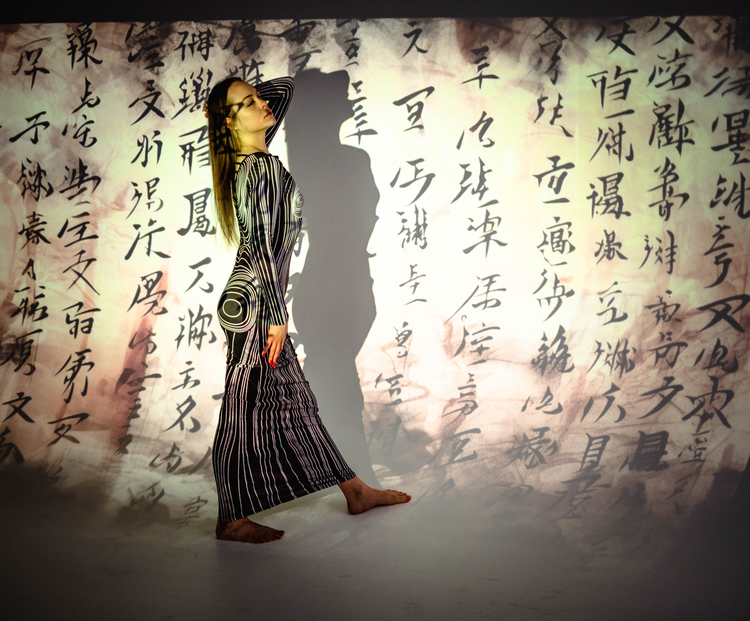 Проектор 16.03.25. Студийный, портретный, семейный фотограф Южно-Сахалинска Яна Радаева