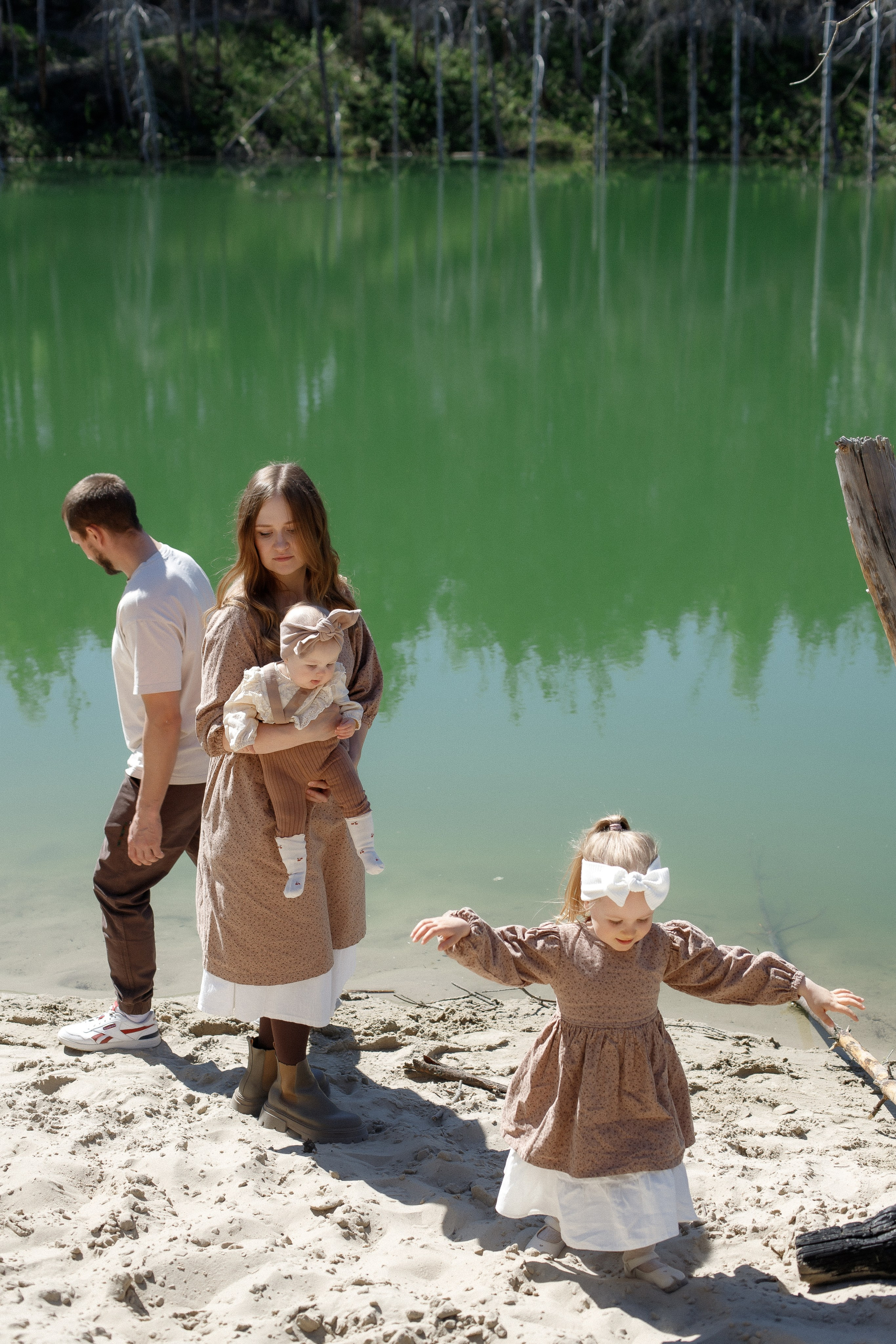 Семейная съемка на карьере. Фотограф Карпачан Анастасия