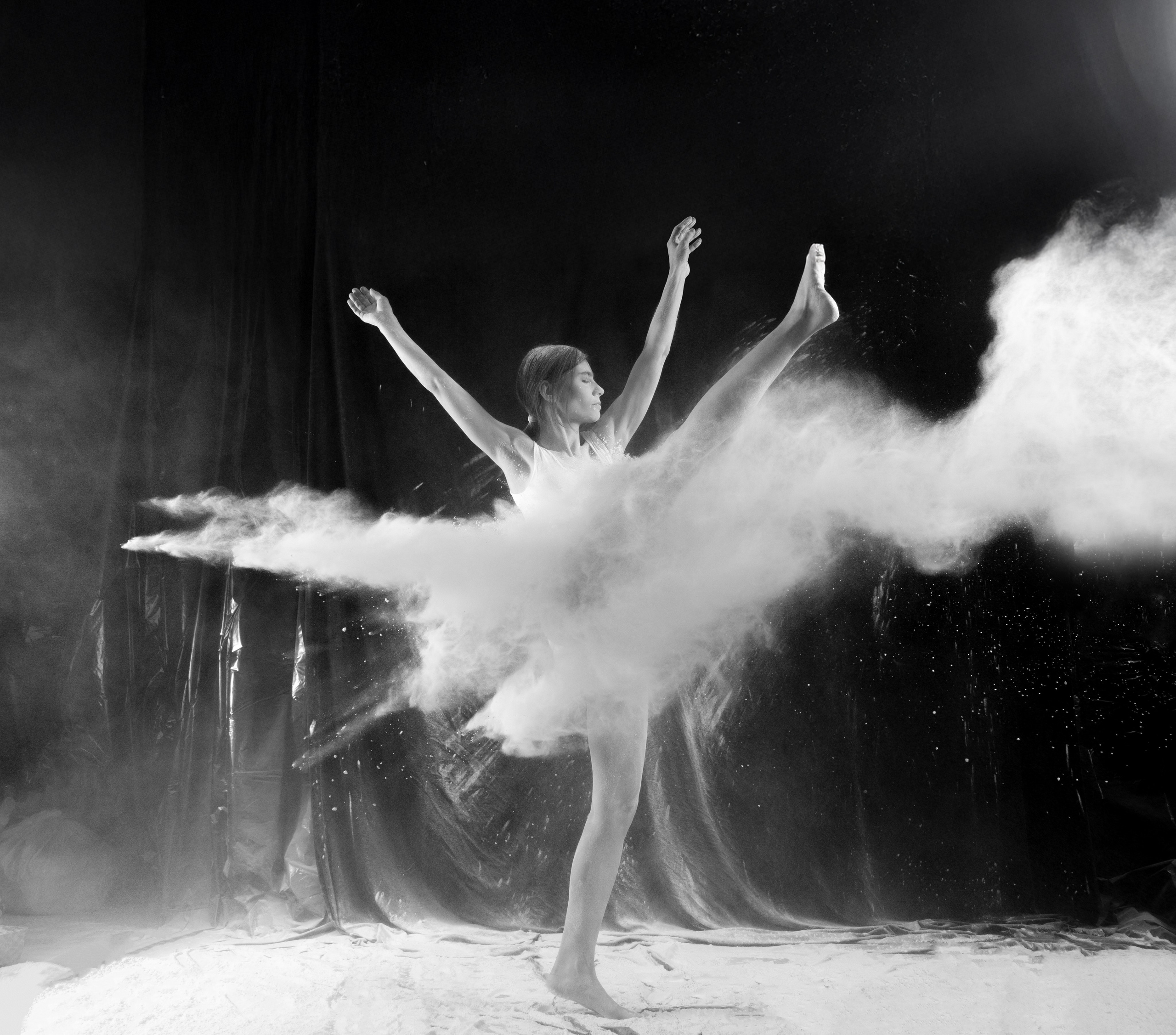 Мука. Съемка в студии под ваш запрос, студийные съемки, фотографии архитектурных объектов — Александр Евстигнеев — фотограф Москва