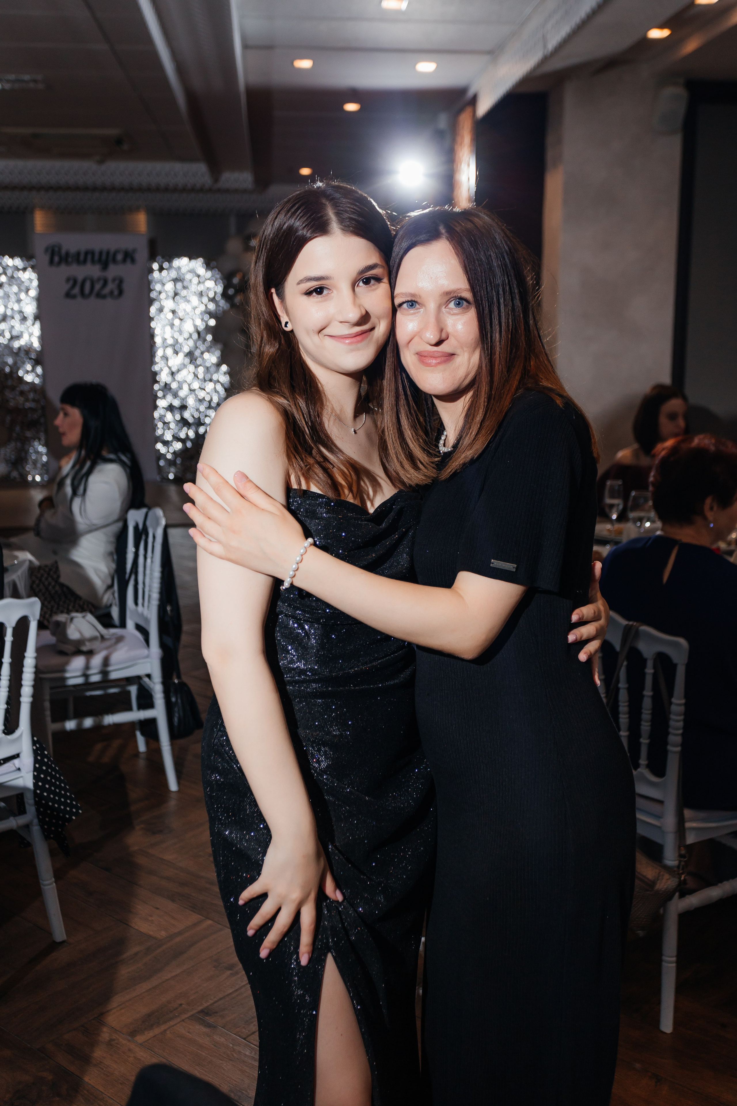 Выпускной 11 «А». Школа № 42. Свадебный фотограф в Краснодаре Николай Крауз