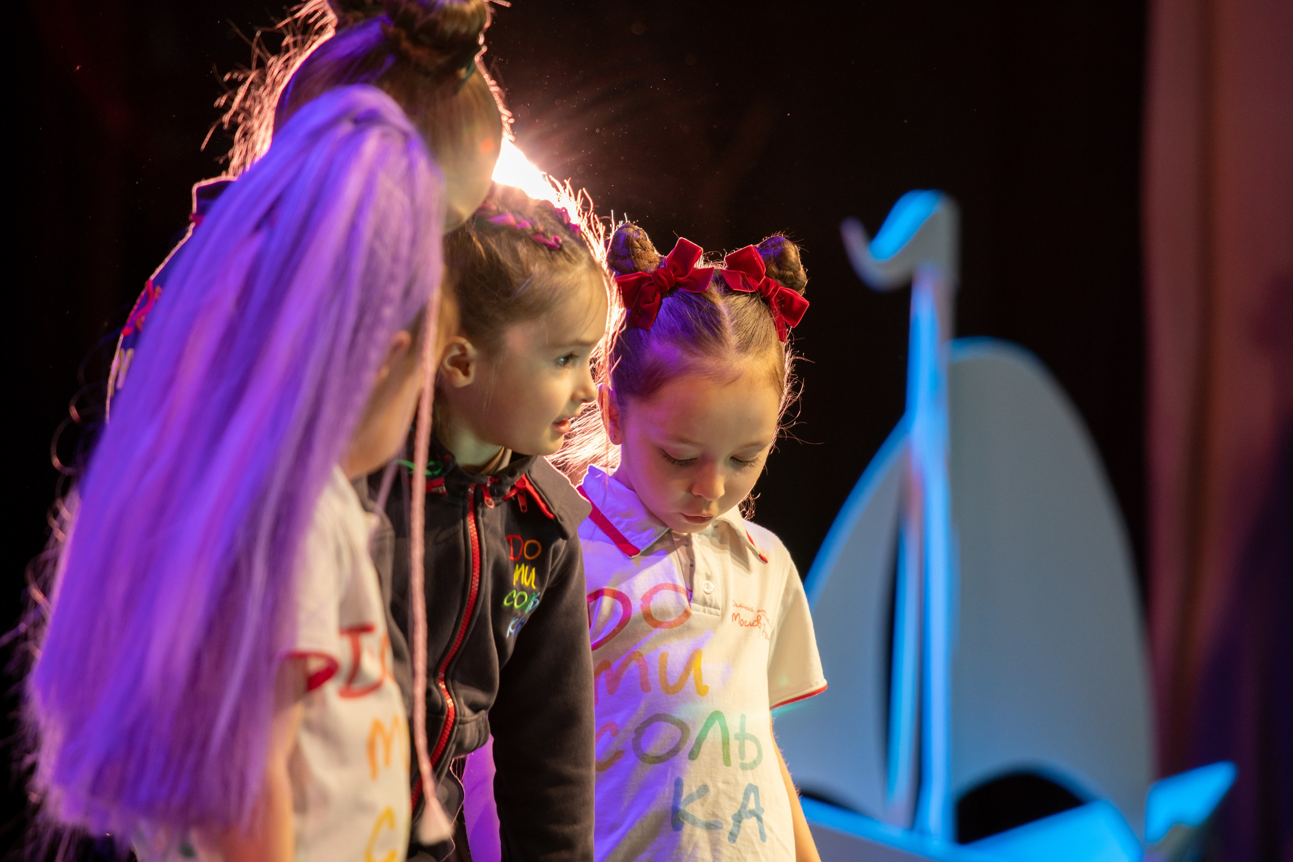 Съёмка концерта для Домисольки, большой концертный зал Космос. «Студия DRONAVT`s» — видеосъёмка и фотография г. Москва