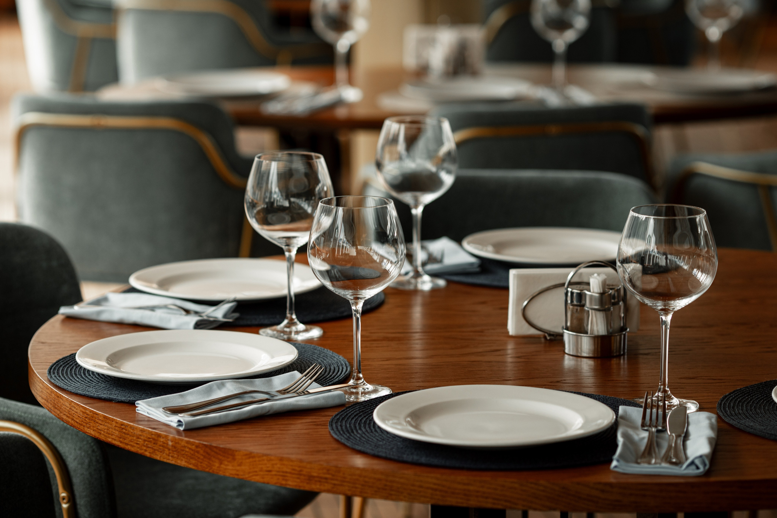 Премиальный клуб ABOSS | Мастер-класс на яхте. Alexey Sentyurin, brands and business photographer in Moscow