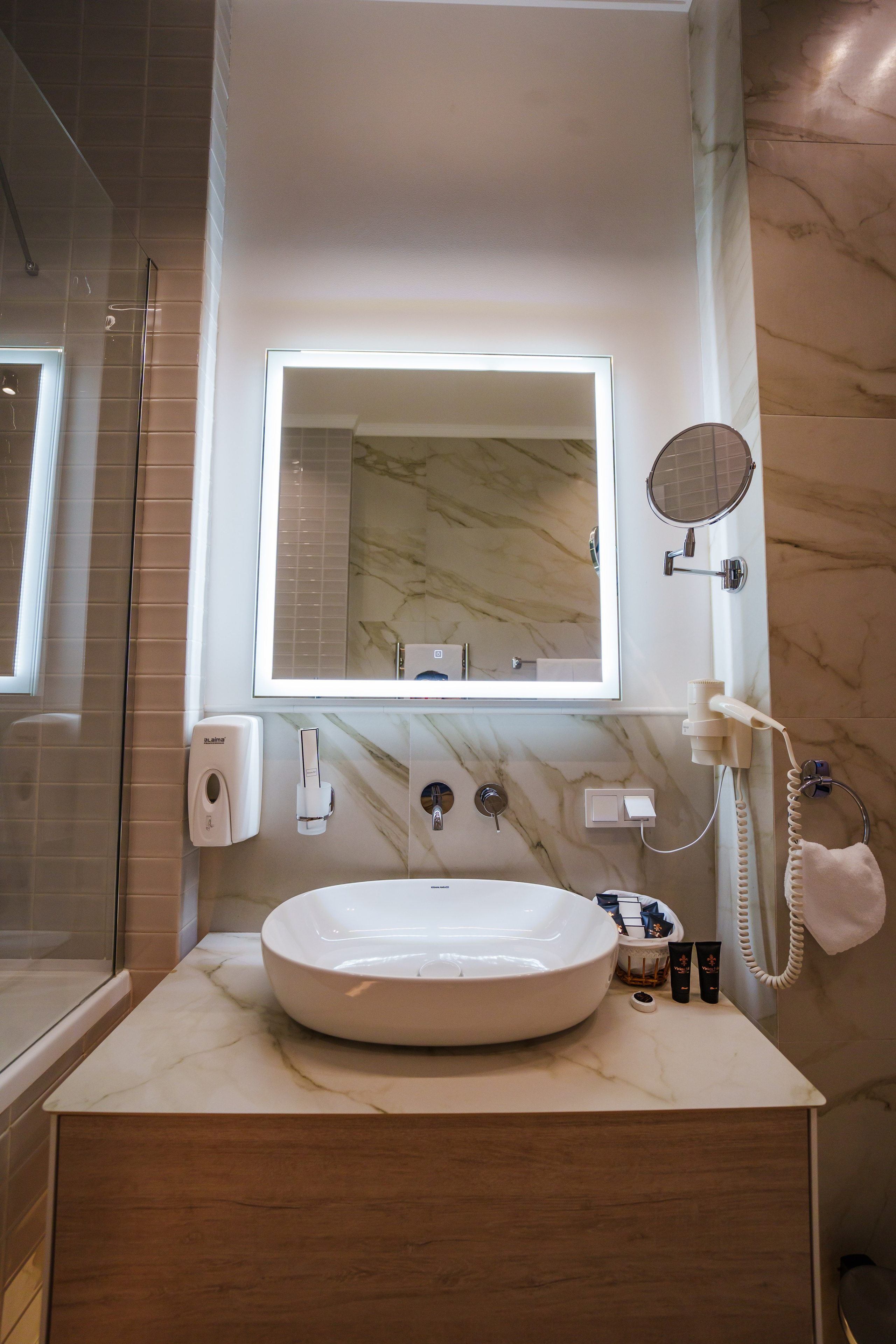 Интерьерная съёмка Golden Hourse. Свадебный и семейный фотограф в Ростове-на-Дону. Андрей Сайфутдинов