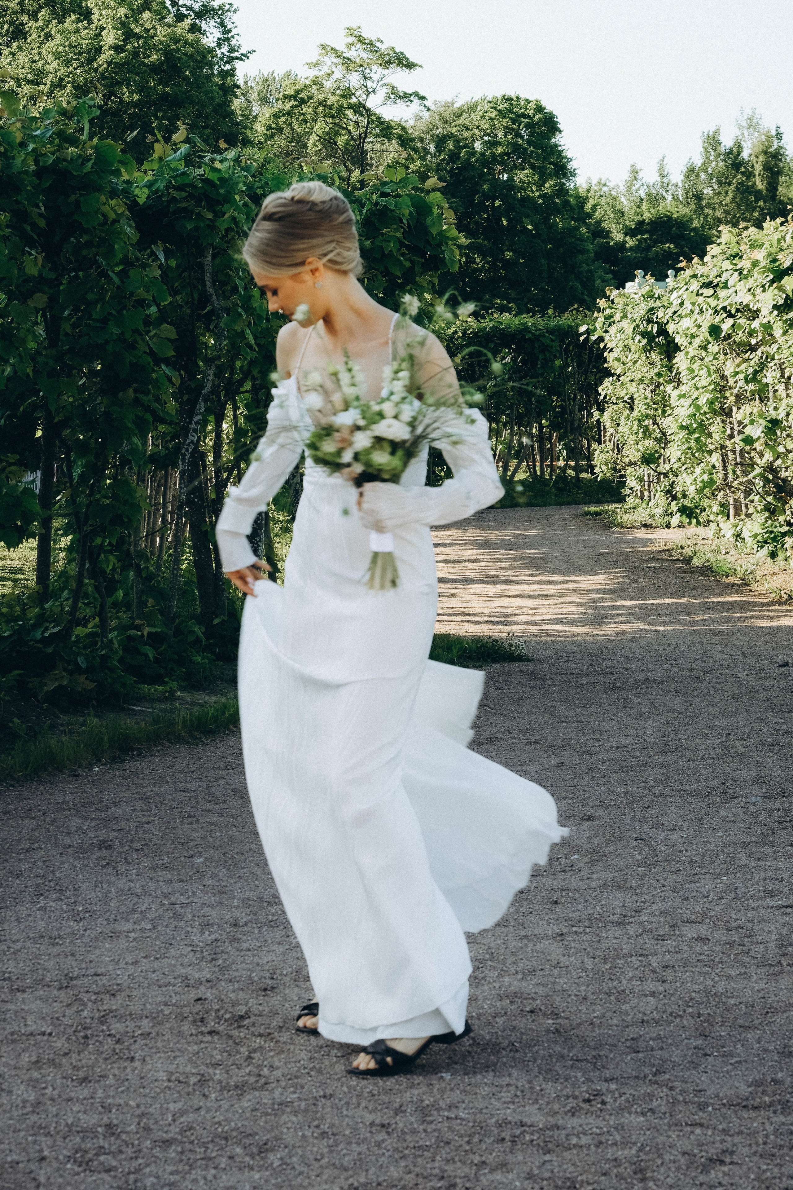 СВАДЕБНАЯ СЬЕМКА В ПАРКЕ ОРАНИЕНБАУМ. Профессиональный фотограф, Санкт-Петербург — Виктория Богомолова