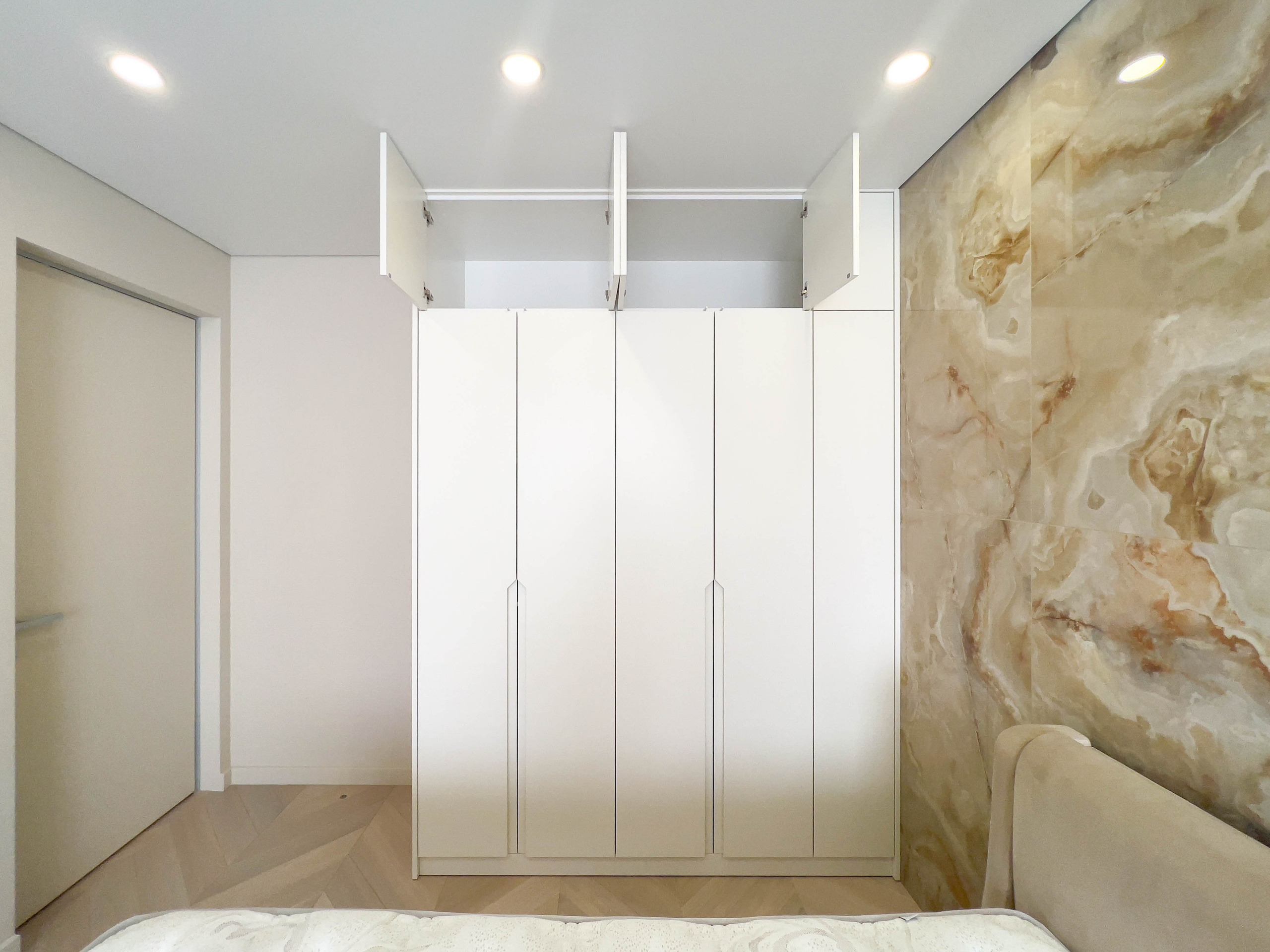 Flat. Fotograf Dmitrii Donets