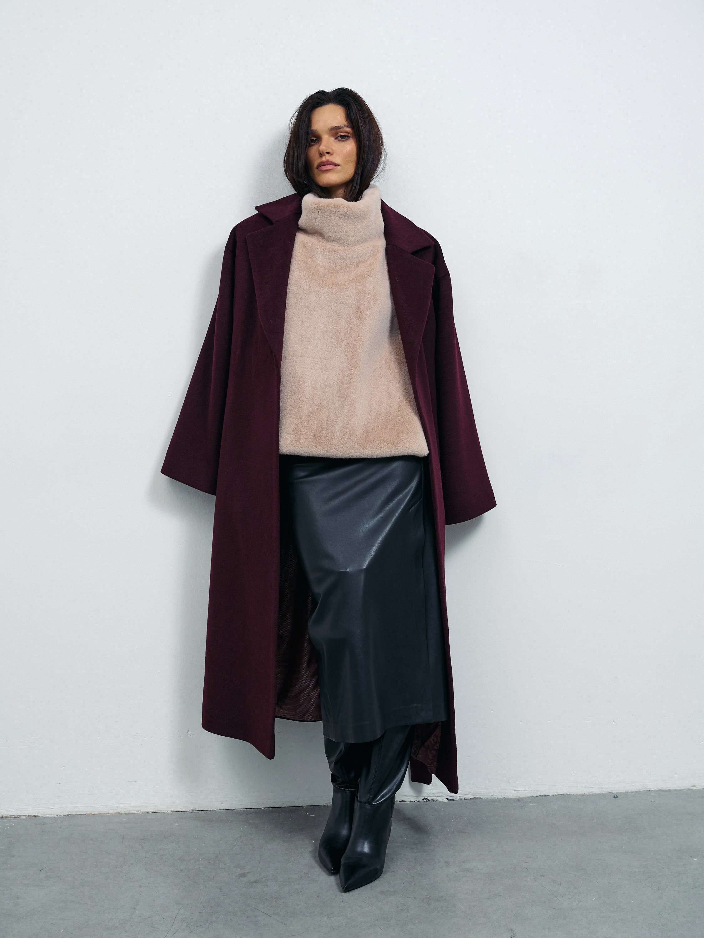 Лукбук для бренда Sheily. Фотограф для брендов в Москве Ксения Чупрунова