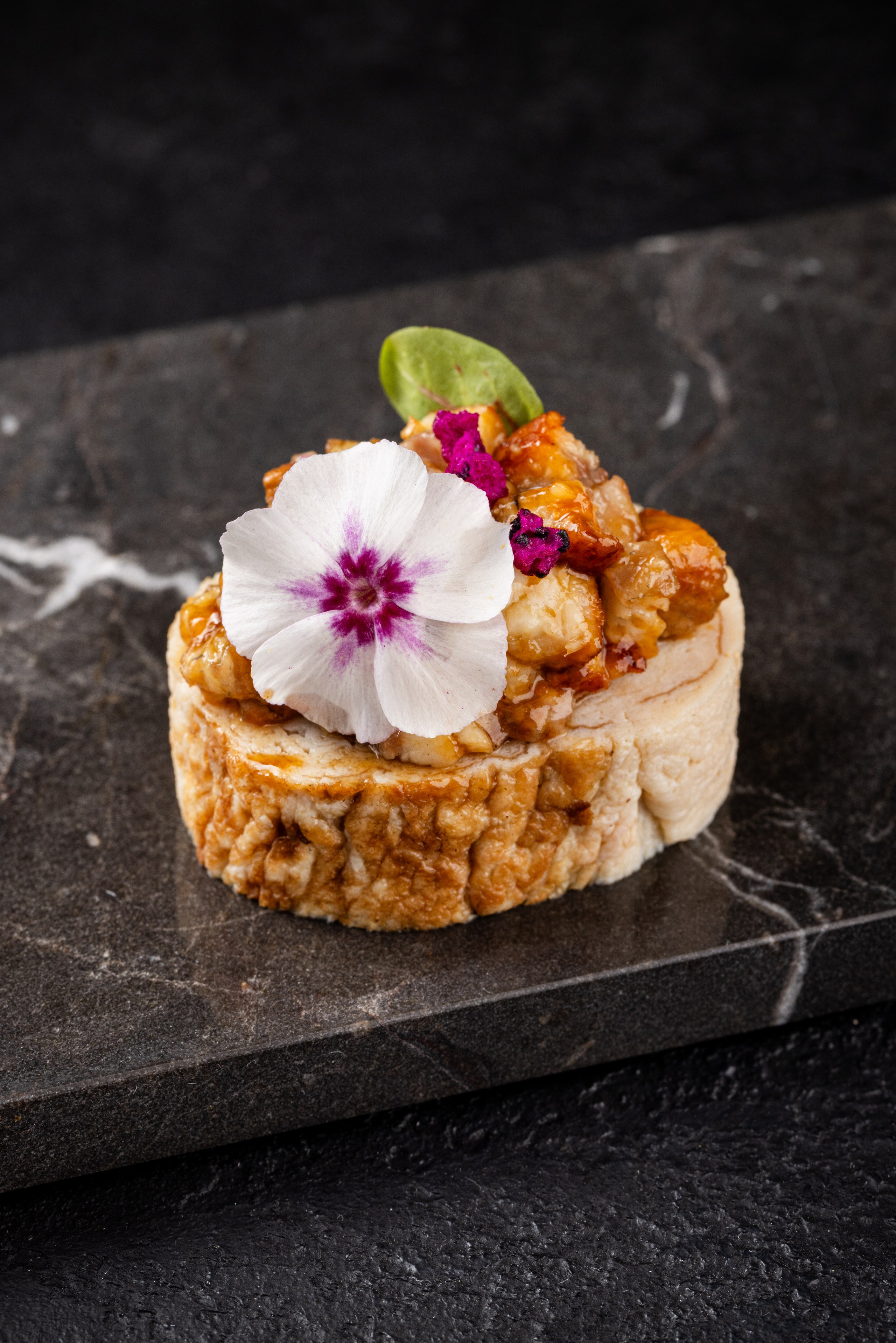 Первая кейтеринговая. Фудфотограф, фудстилист и сет дизайнер в Москве Алена Синицына