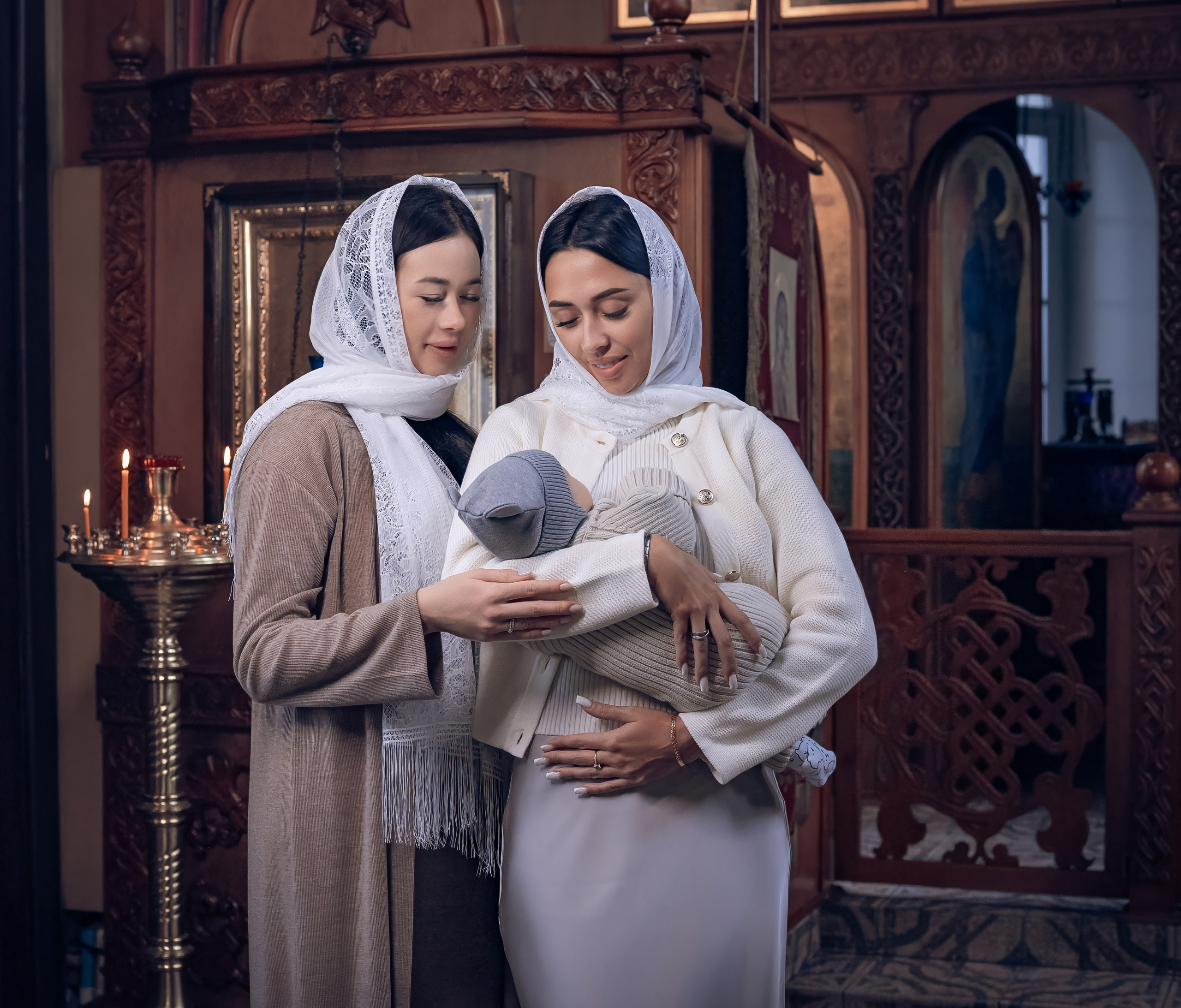 Крещение Мирона в Веденском хаме Березовка. Фотографы крещения/венчания  Красноярск Татьяна и Вячеслав Переваловы